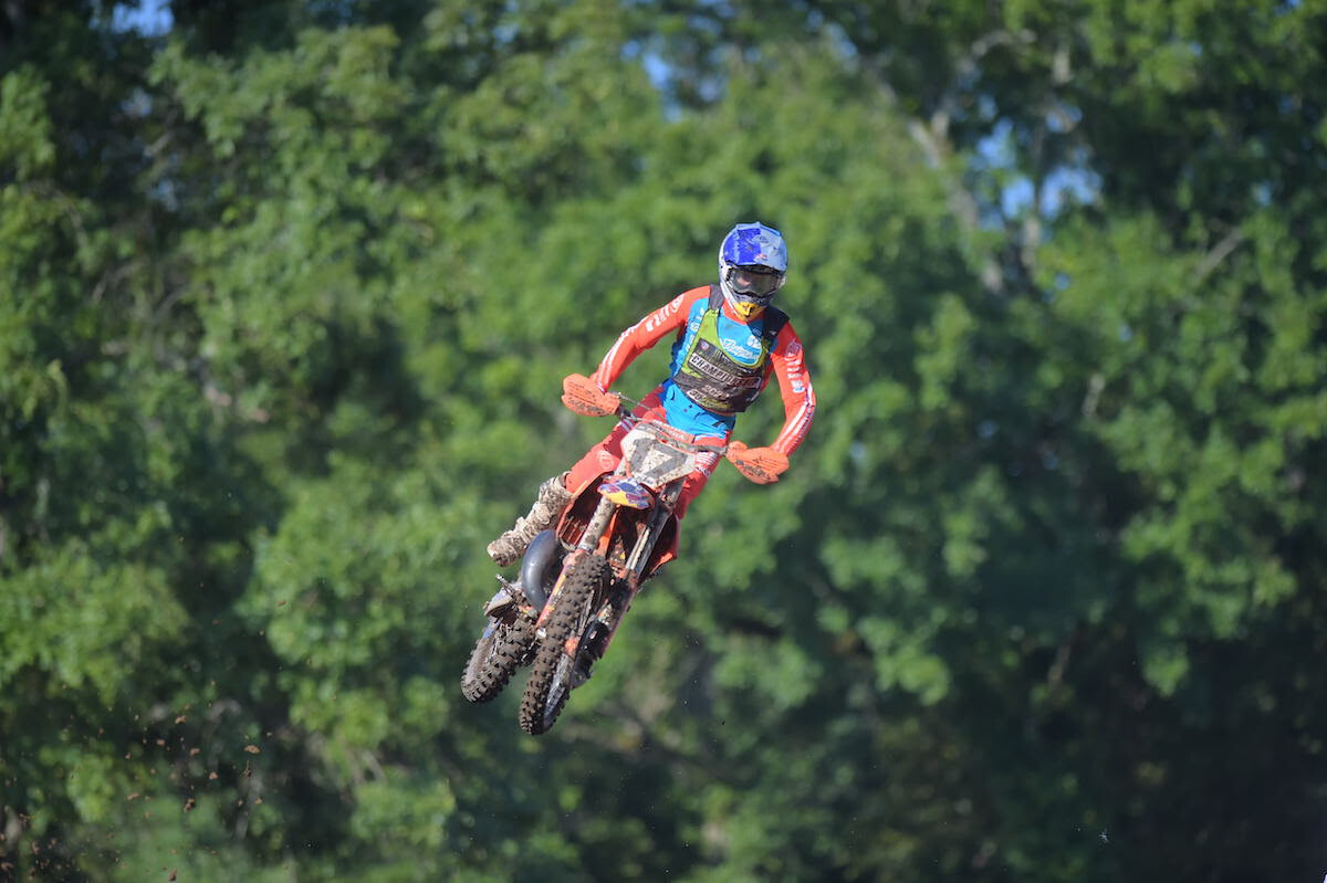 Max Vohland opened the Schoolboy 1 class with his second moto win of the week.