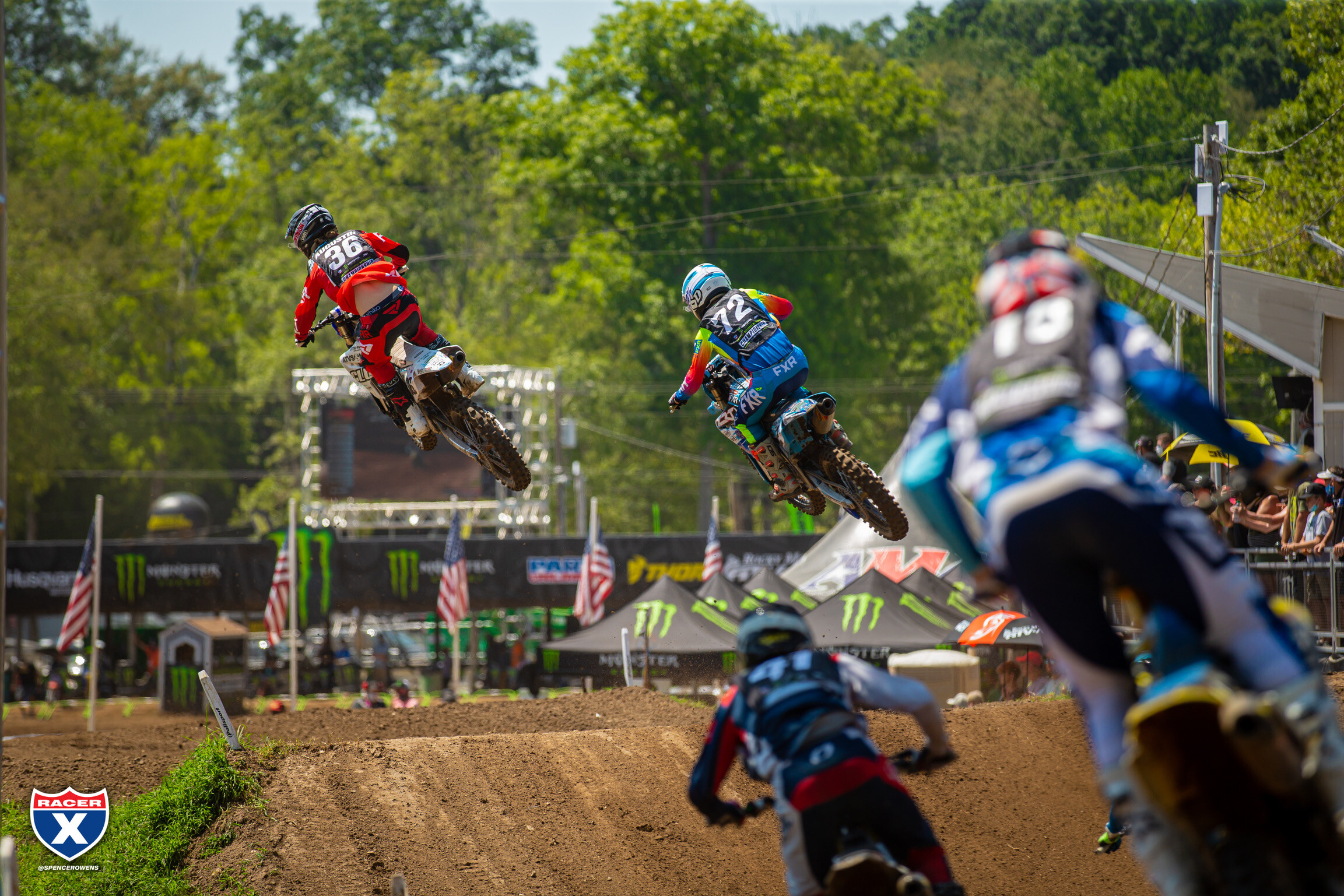 1D9689E2-F0FA-4B68-A425-23978EBF1153