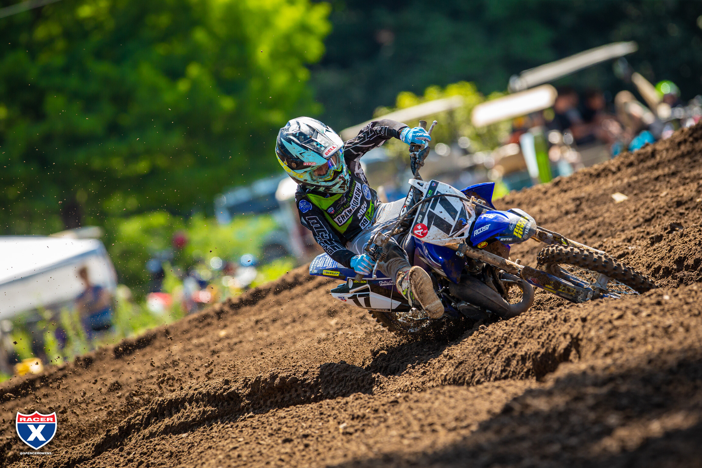 4E72C01C-BA28-4189-BFA4-E5AECC24BE89