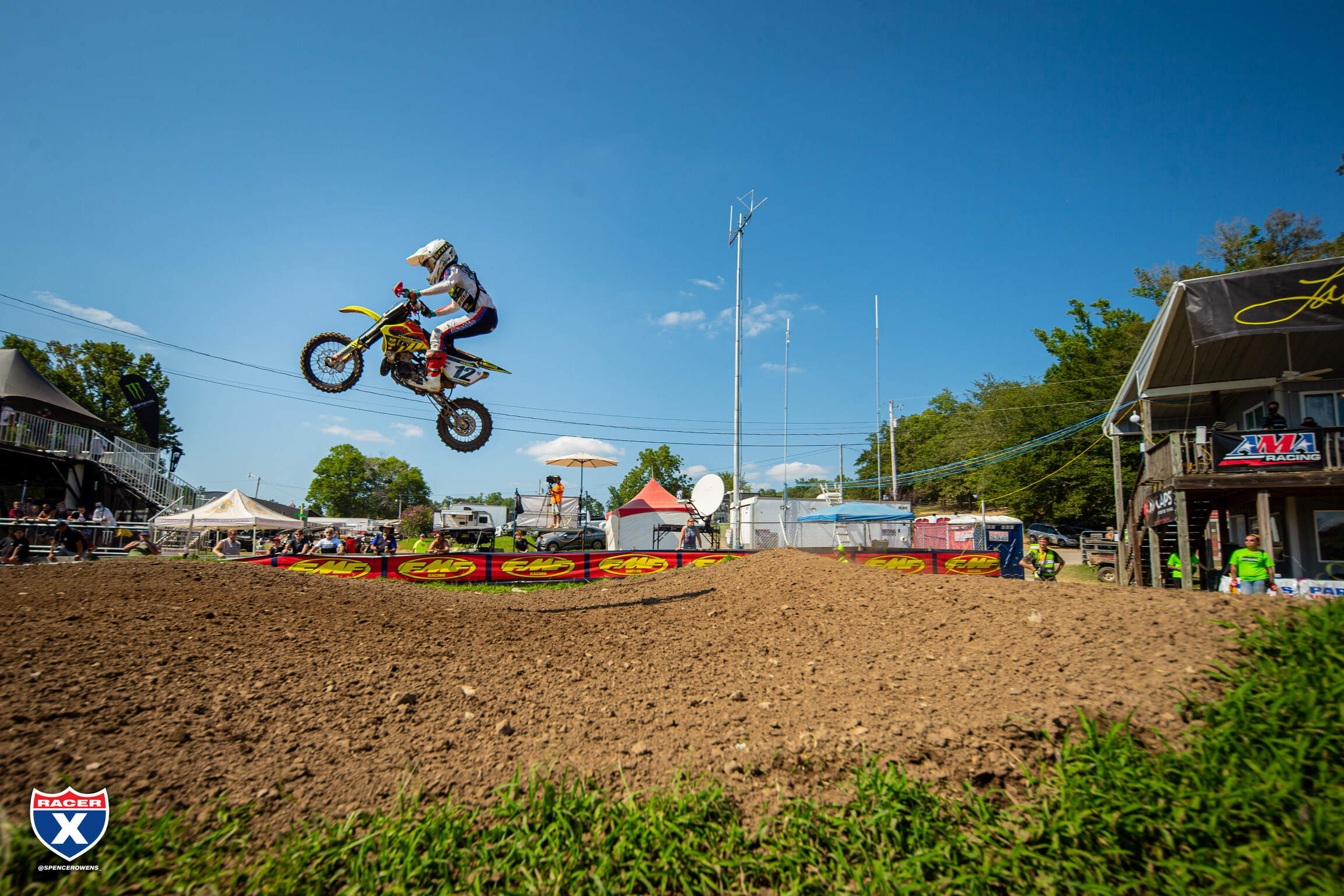 071FF8D9-BF4B-4008-847F-E085588A2183