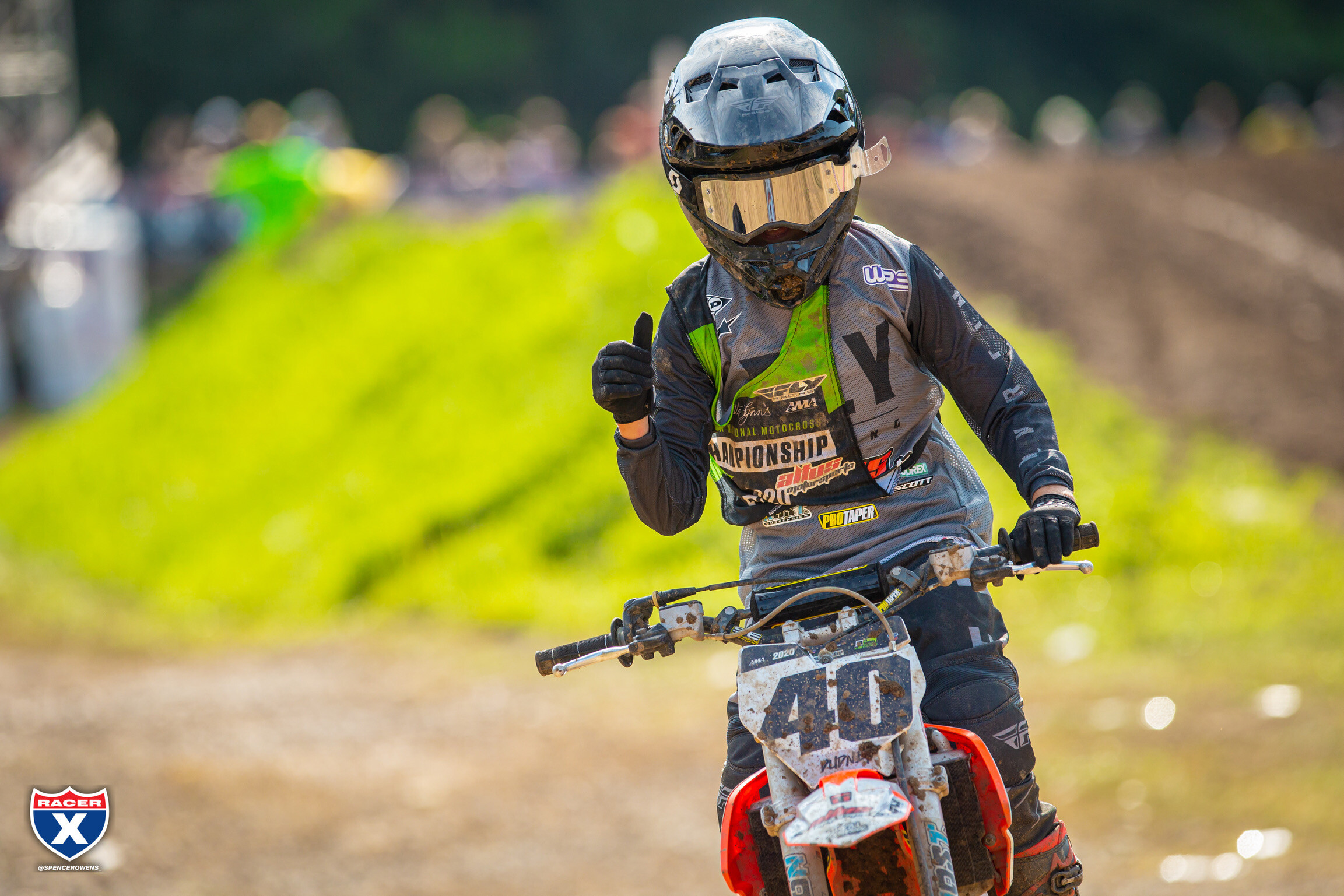 2996E3E3-4580-4A6B-8198-E52E243096CC