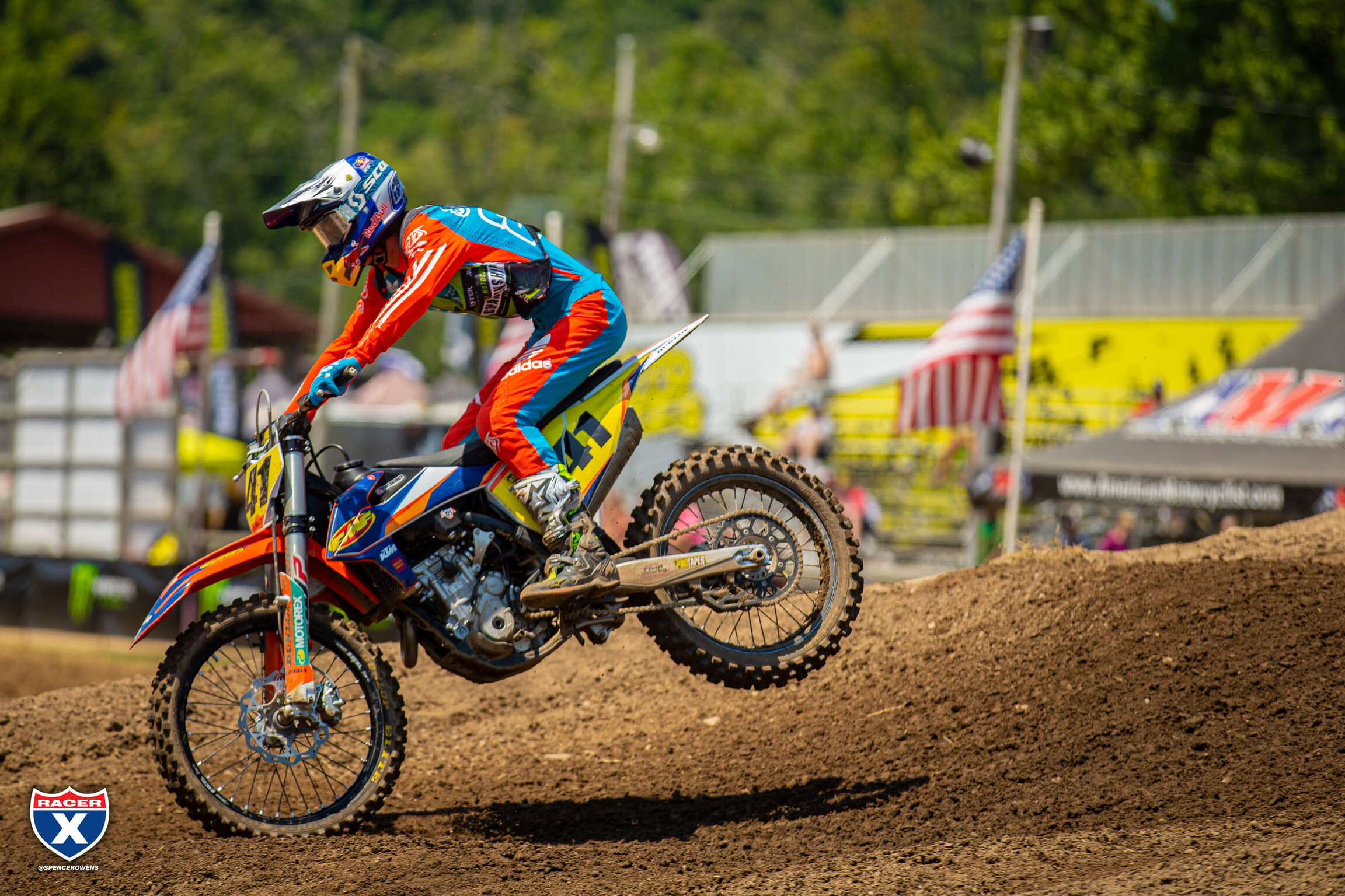 88C0250A-17B8-457A-B74B-AA5EB74BCF8F