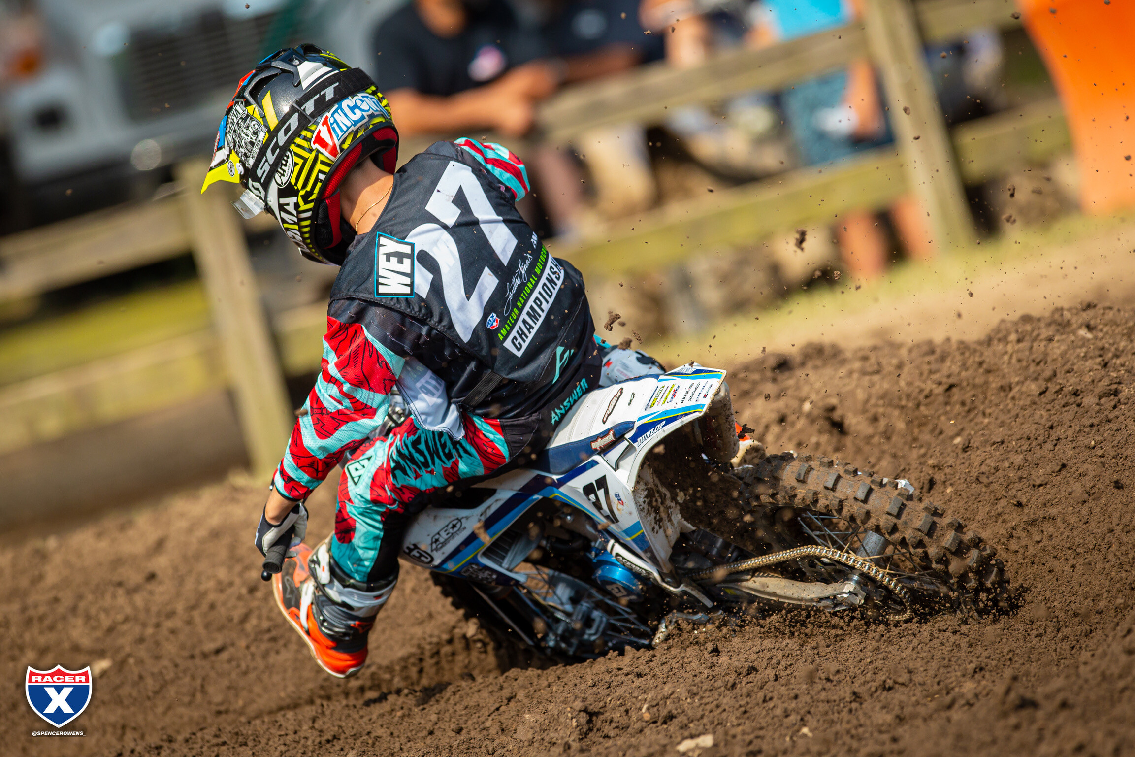 D4DF2363-785E-449F-BCEE-173112900EB5