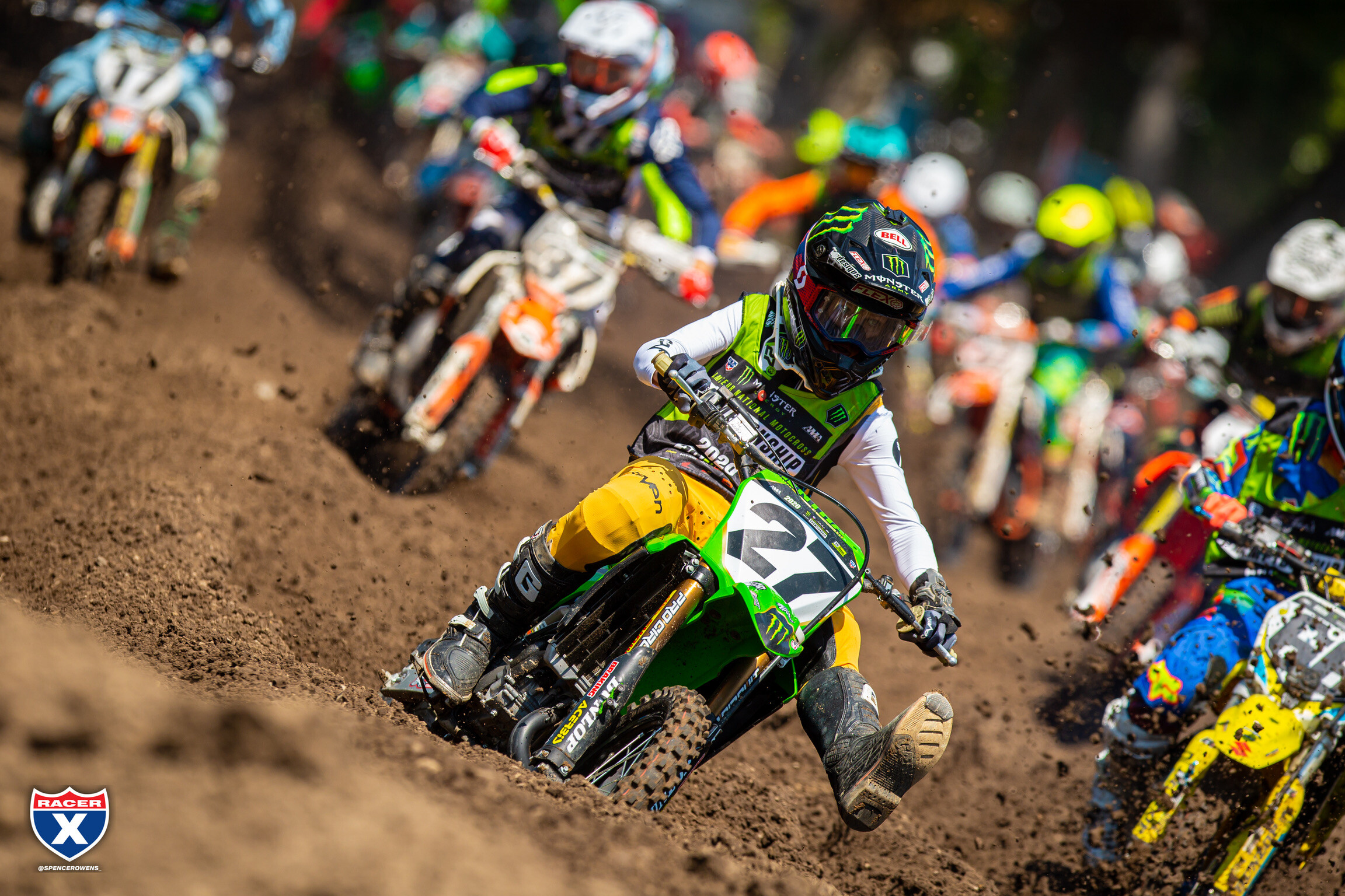 FB29B246-B065-4DA9-8740-5A18B75924F8