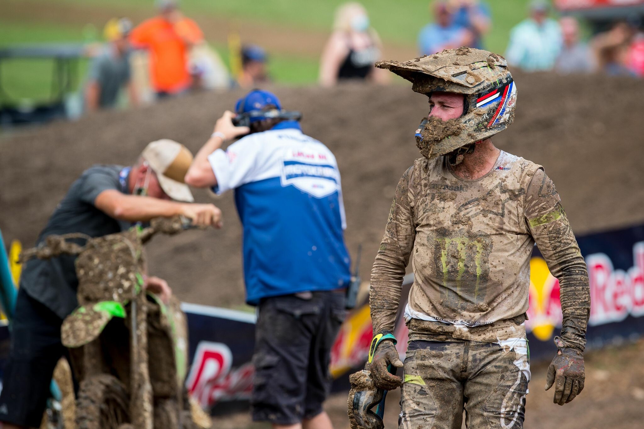 Eli Tomac failed to make it to the finish line but was credited with 9th.