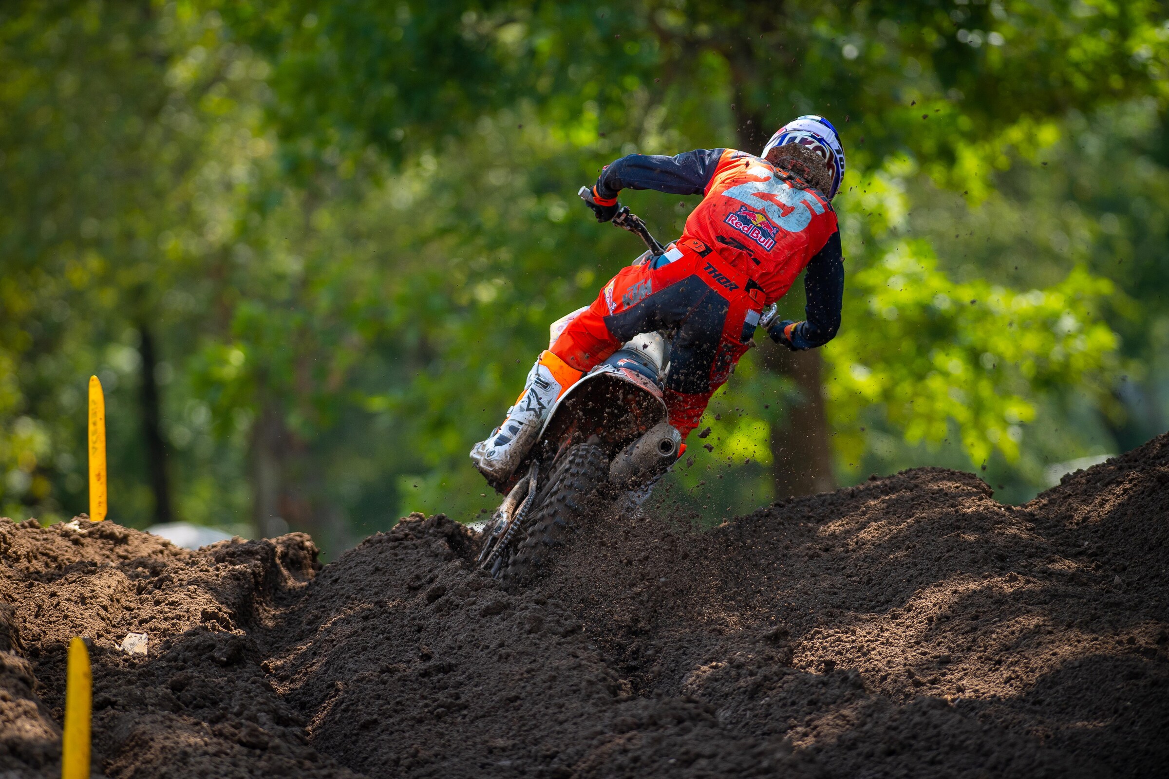 Marvin's riding style has not suffered after a long layoff.