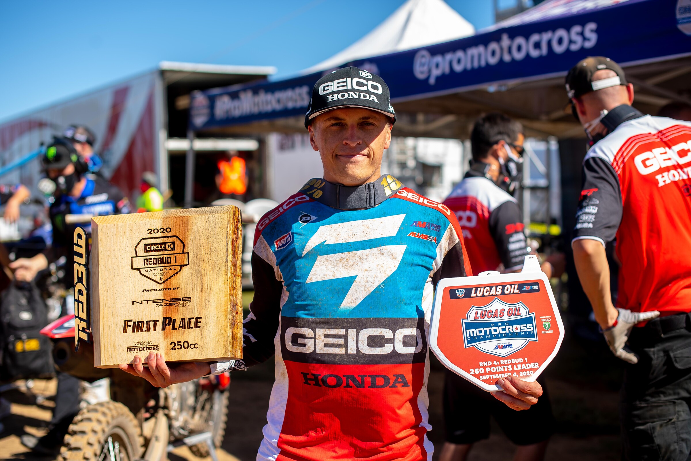 A moto sweep moves Jeremy Martin's 250 Class career overall total to 17.