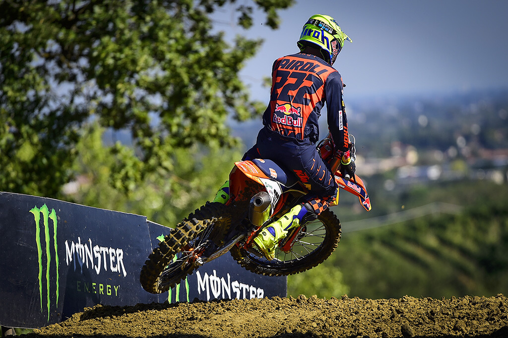 With another podium, AC222 moves to second in the standings.