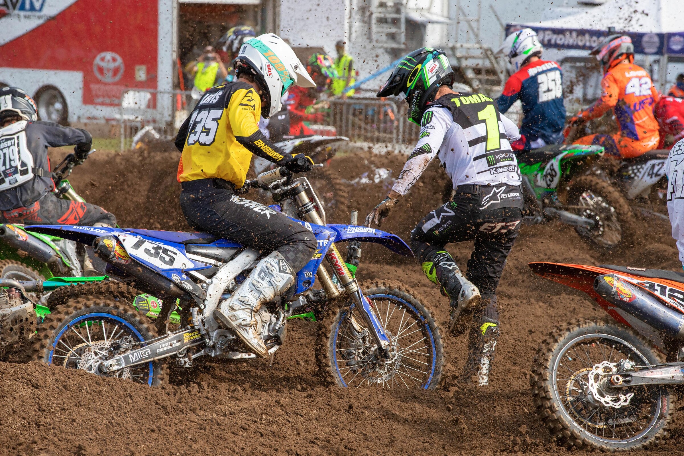 Roberts-2020-RedBud-II-1951