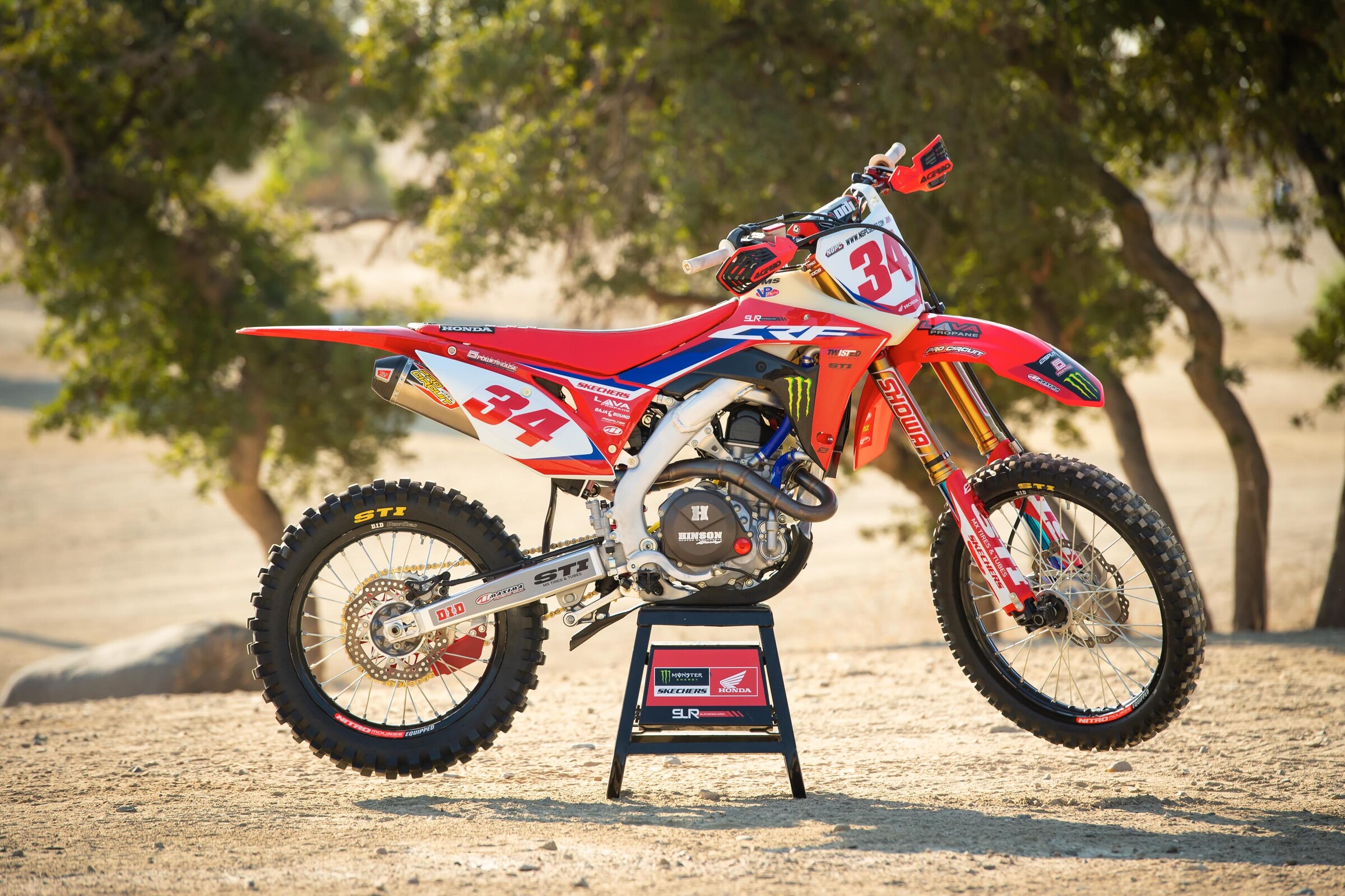 Honda CRF450RX SLR Honda Bike Test Video Racer X