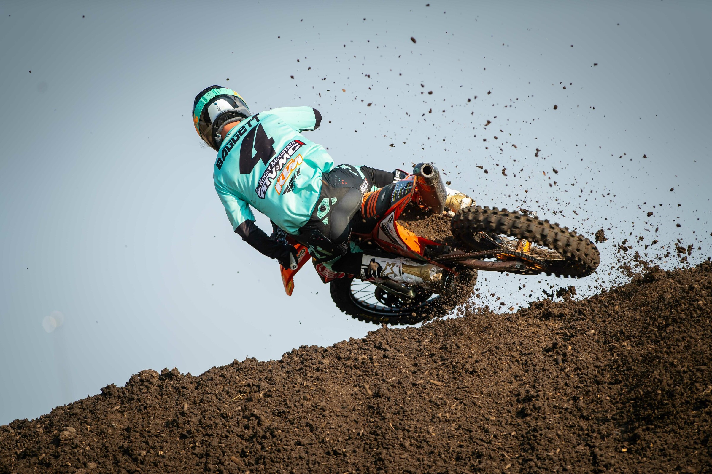 Blake Baggett is fast early at Thunder Valley