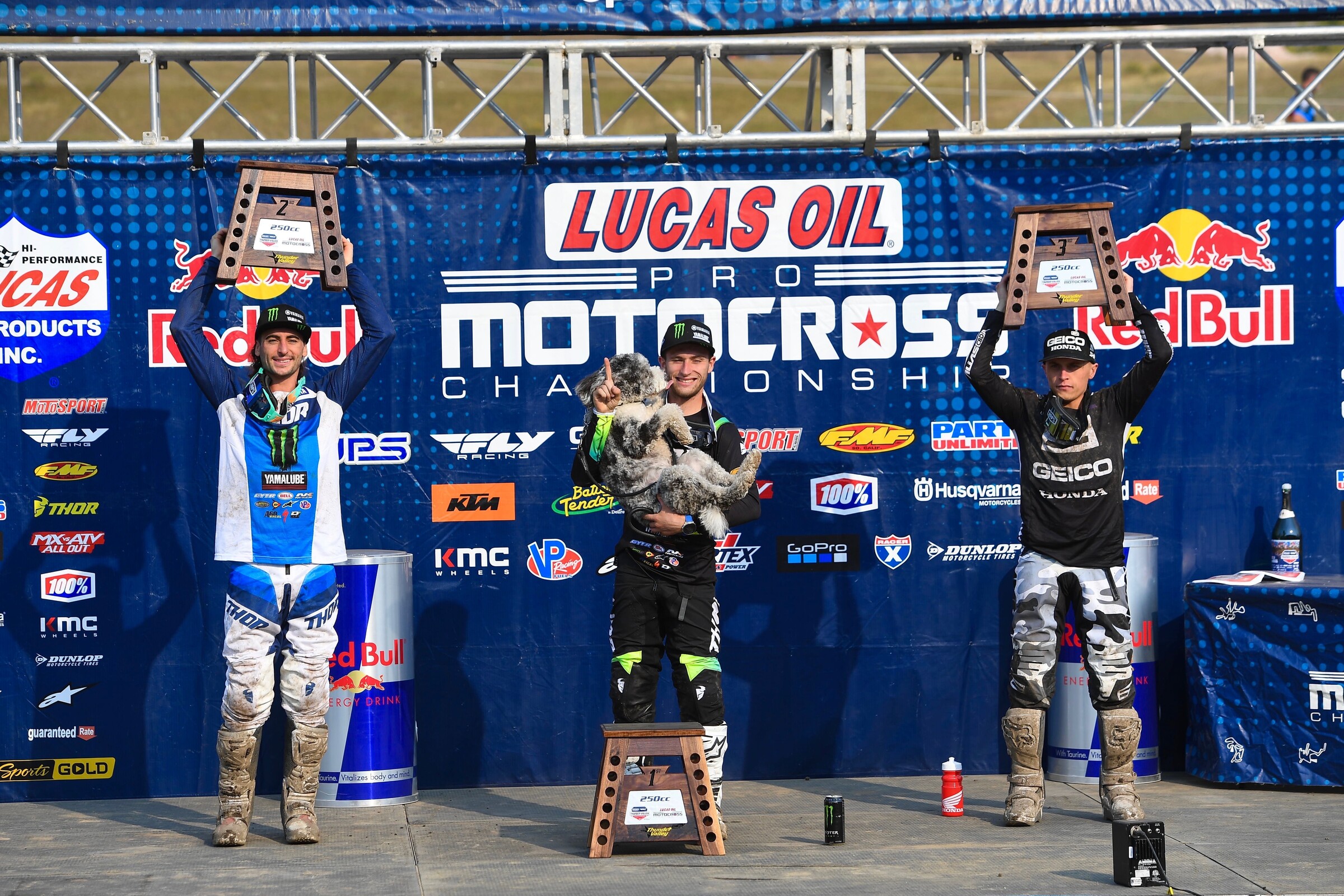 Justin Cooper scored championship points, as well as brownie points with dog lovers everywhere.