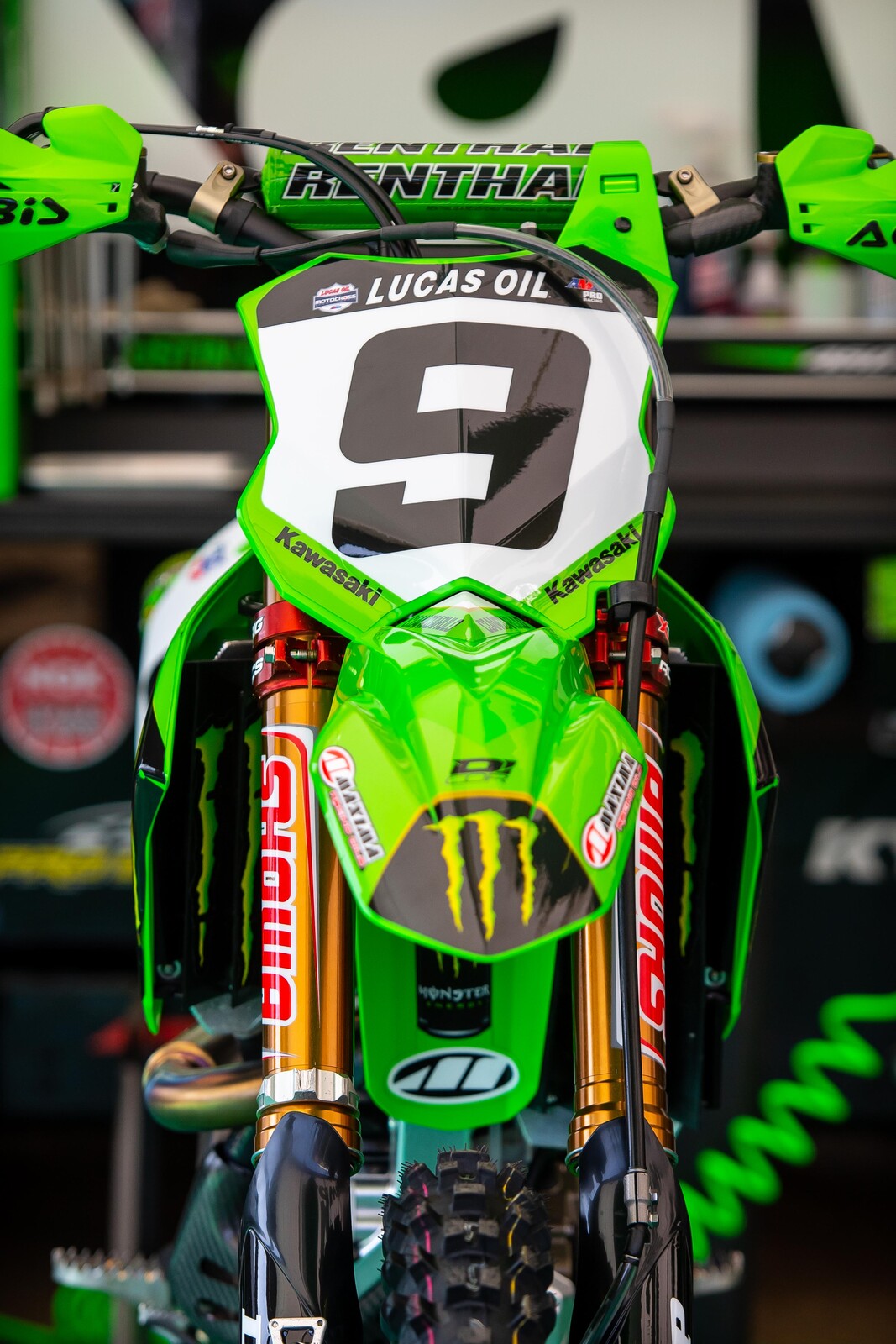 Will rookie Adam Cianciarulo overcome his deficit to earn his first premier class title?