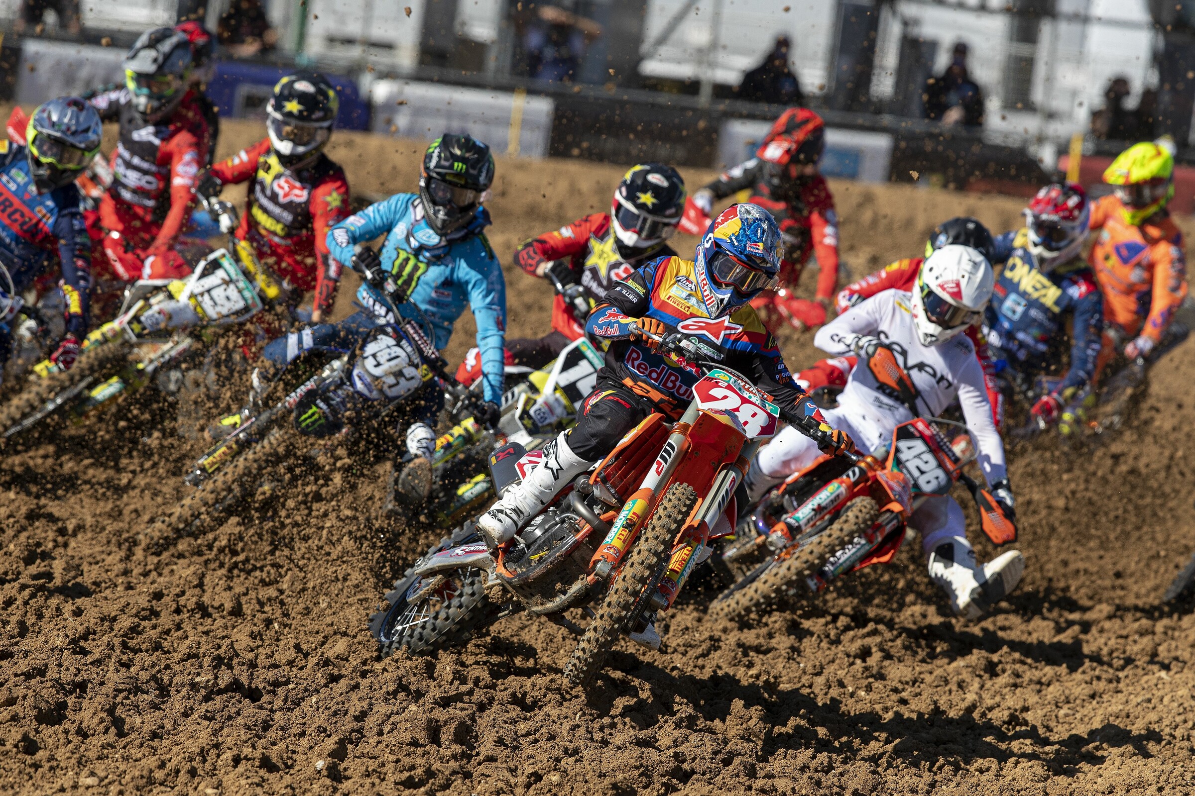 Tom Vialle strengthened his lead in the MX2 World Championship.