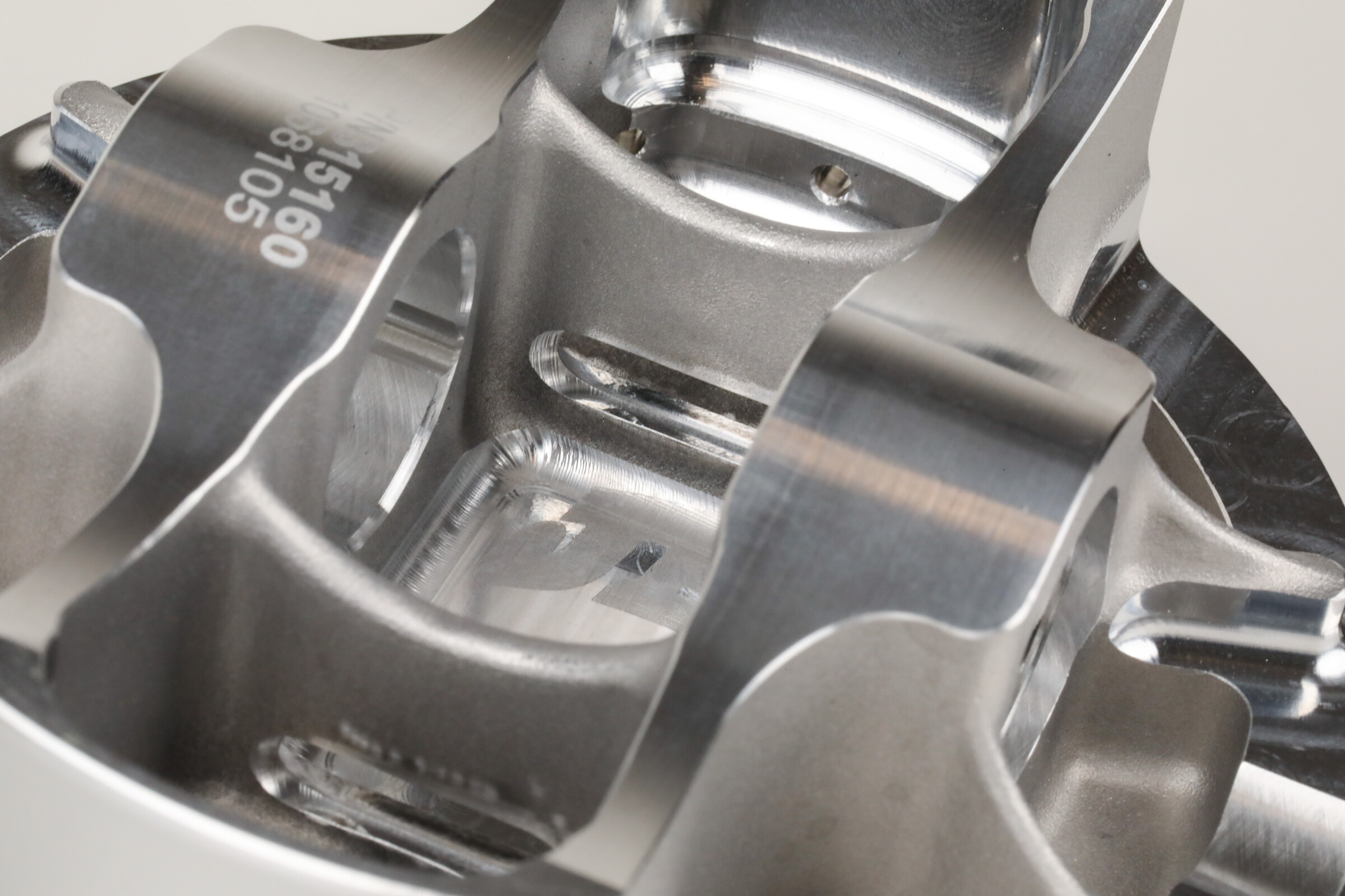 The Benefits of Pistons for Your Dirt Bike Racer X