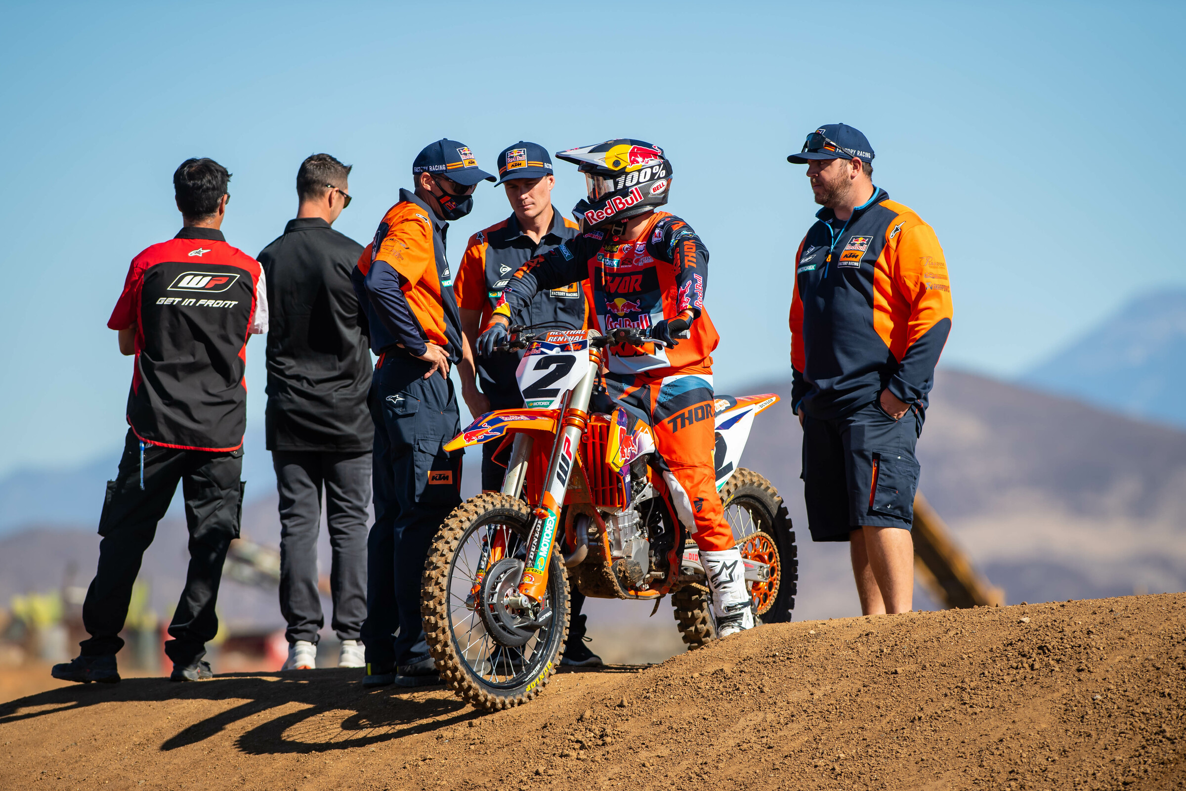 Webb talking with the Red Bull KTM team at the 2021 KTM team intro on November 17.