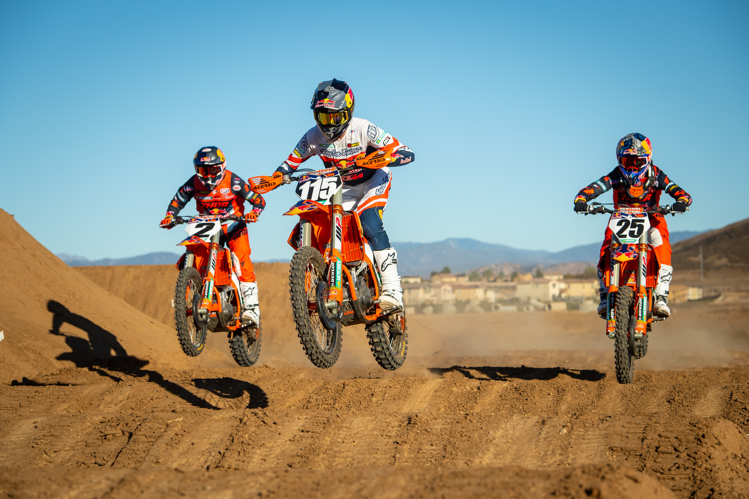 368940_Misc_Team-Nov_2020-Cudby-212