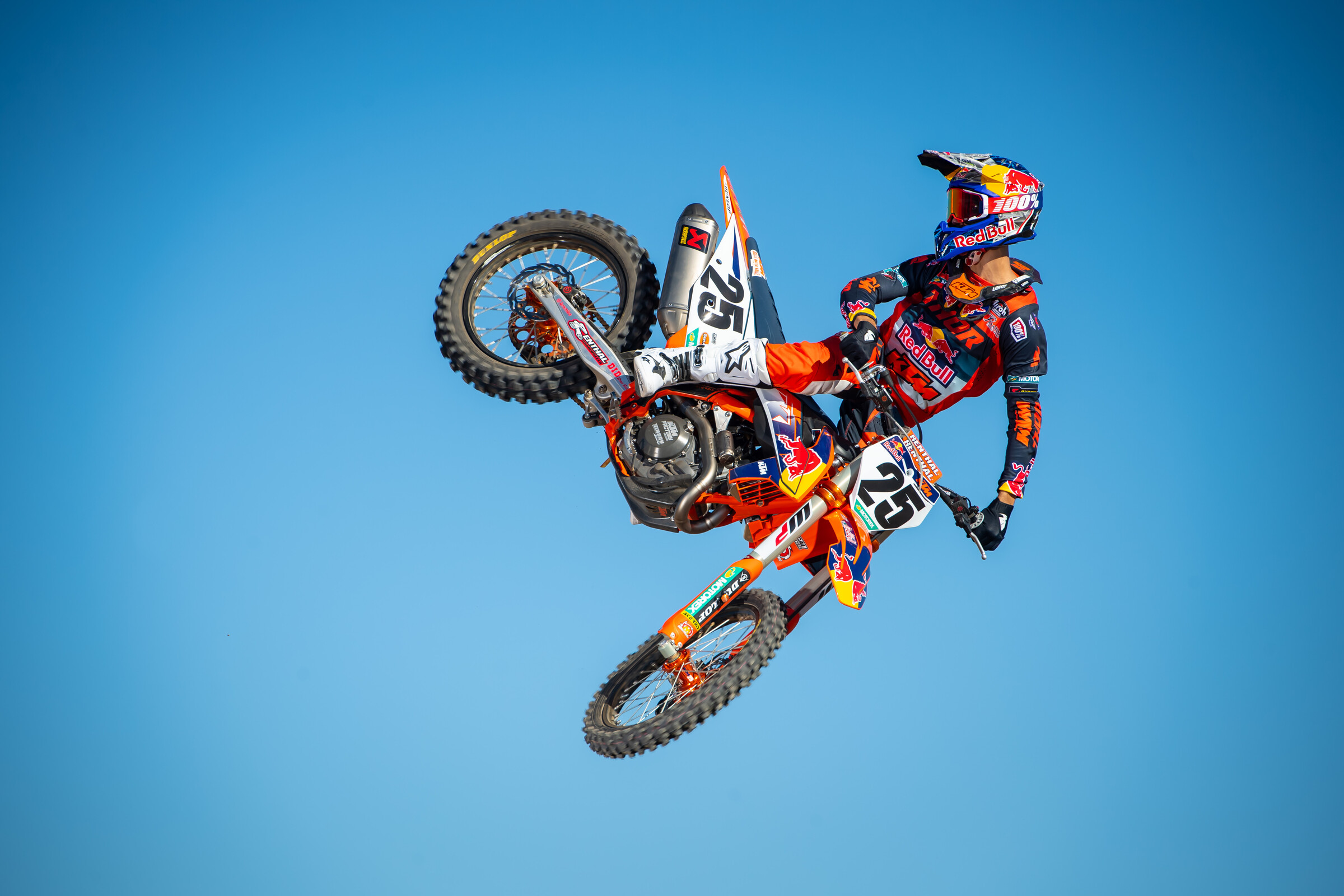 Gallery: 2021 Red Bull KTM Team Photo Shoot - Racer X