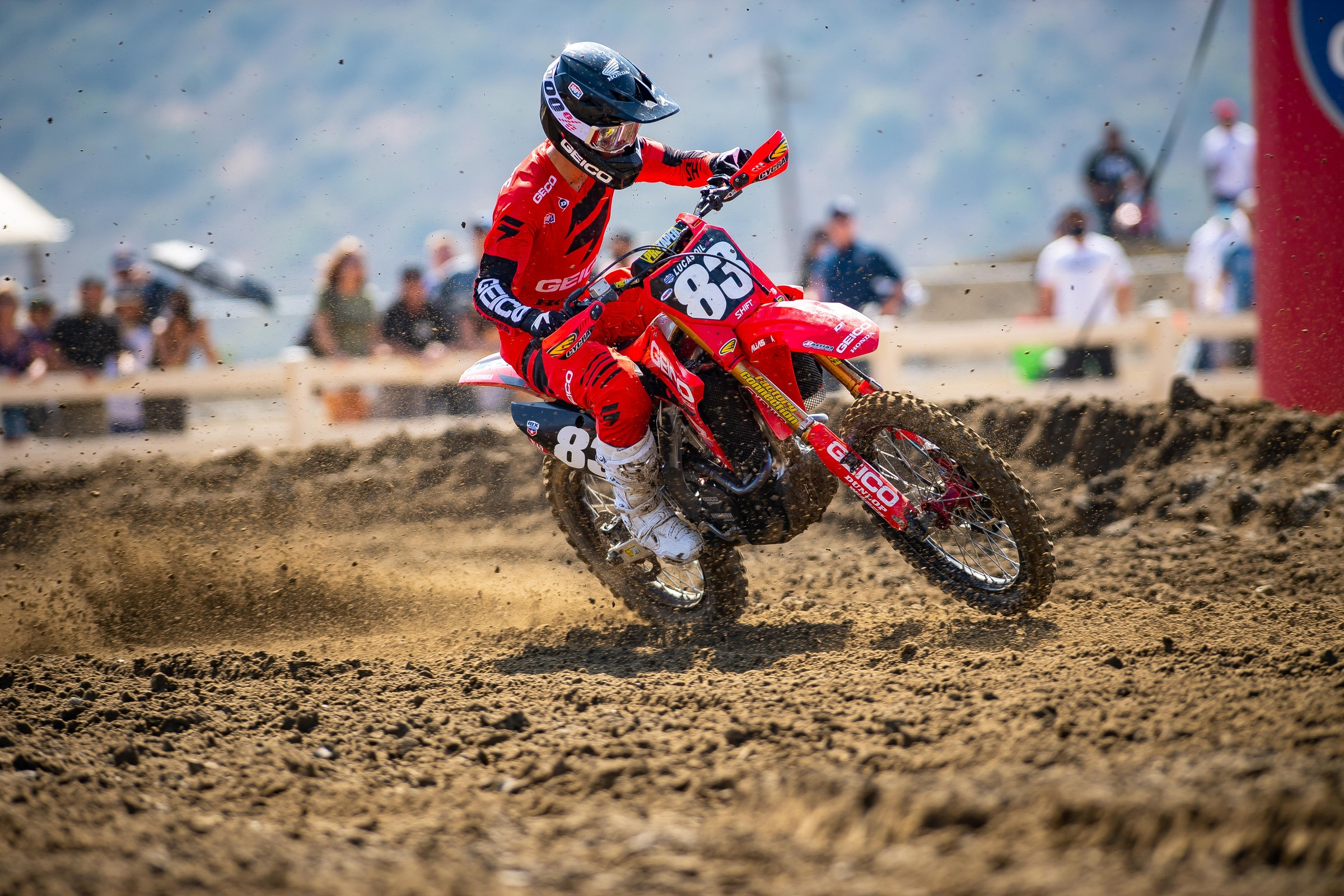 Jett And Hunter Lawrence Sign With Honda Hrc For 21 Supercross Racer X