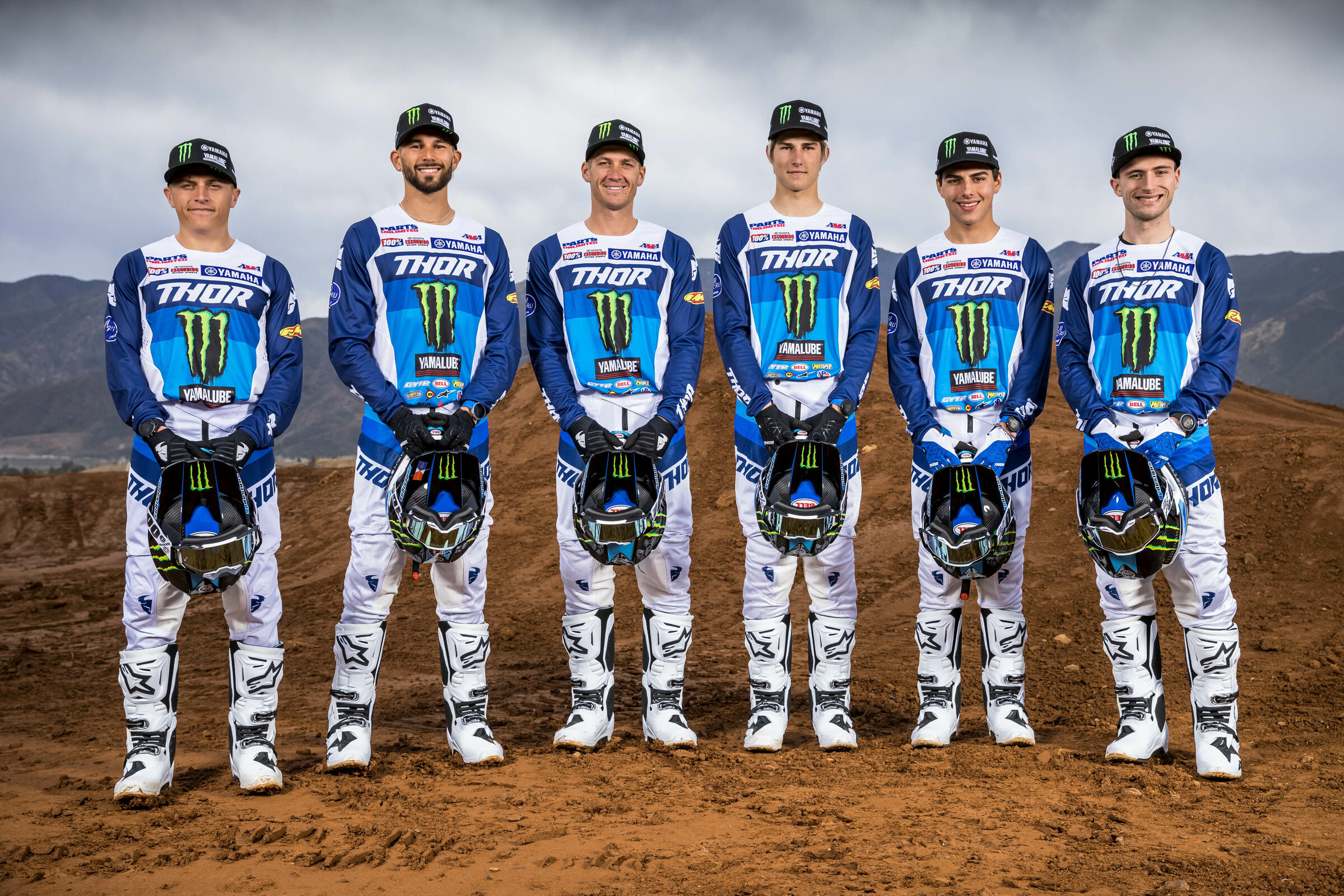 Photo Gallery 2021 Star Racing Yamaha Team Shoot Racer X