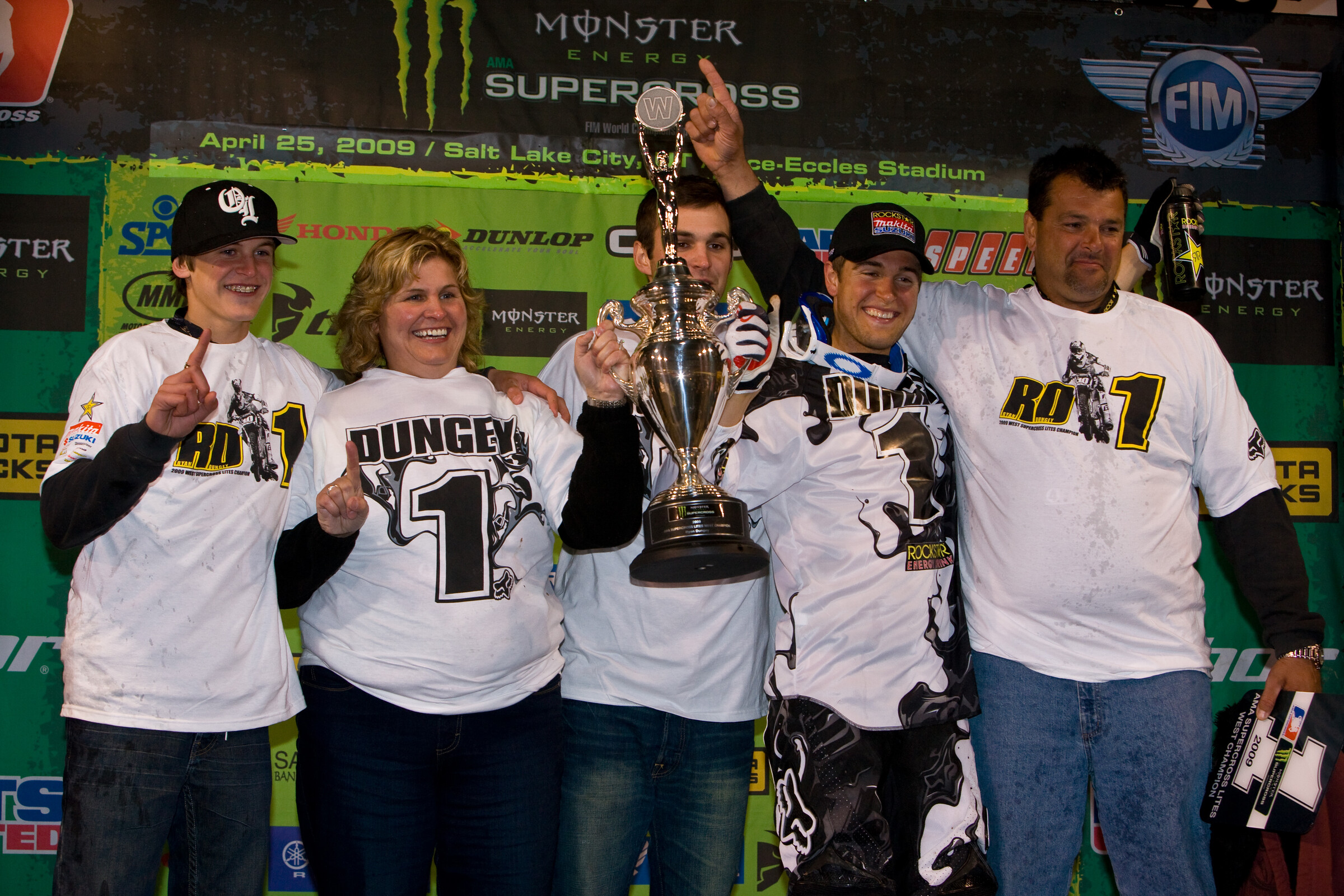 Dungey after claiming the 250SX West Region title in 2009.