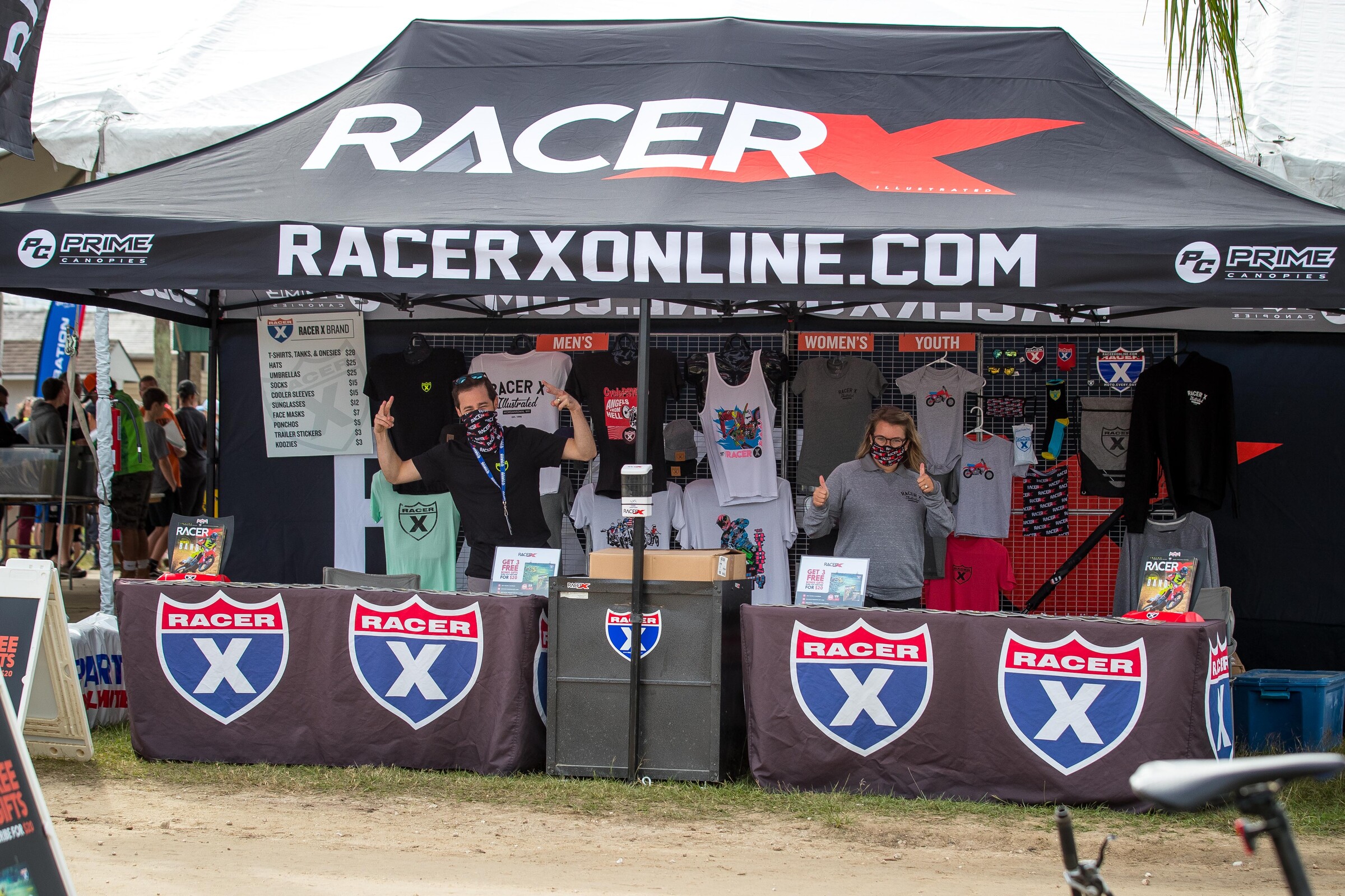 Ryan and Martha working the booth at Mini O’s. 