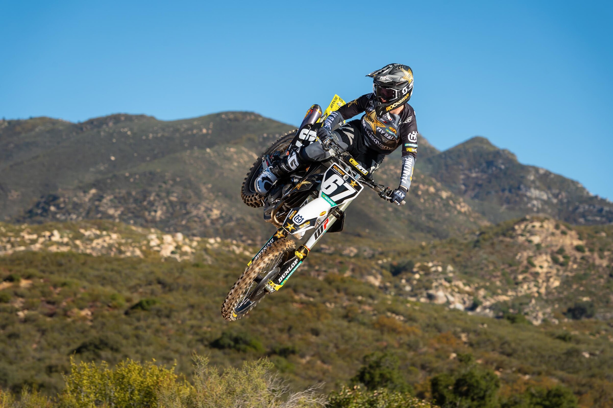 #67 Stilez Robertson