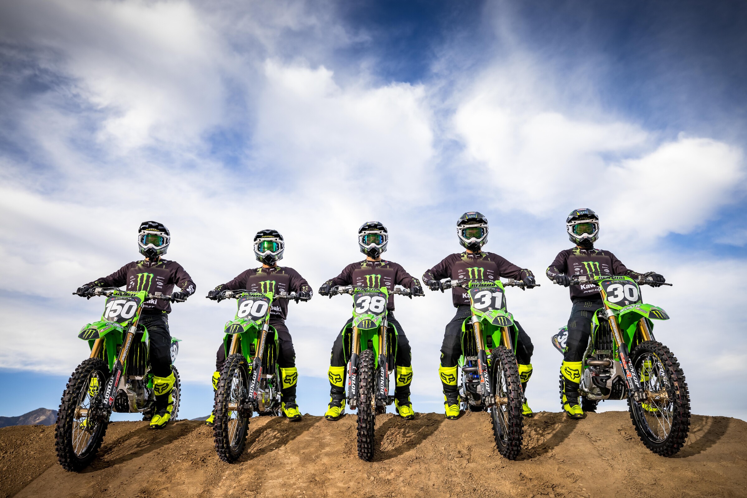 The 2021 Monster Energy/Pro Circuit Kawasaki roster.