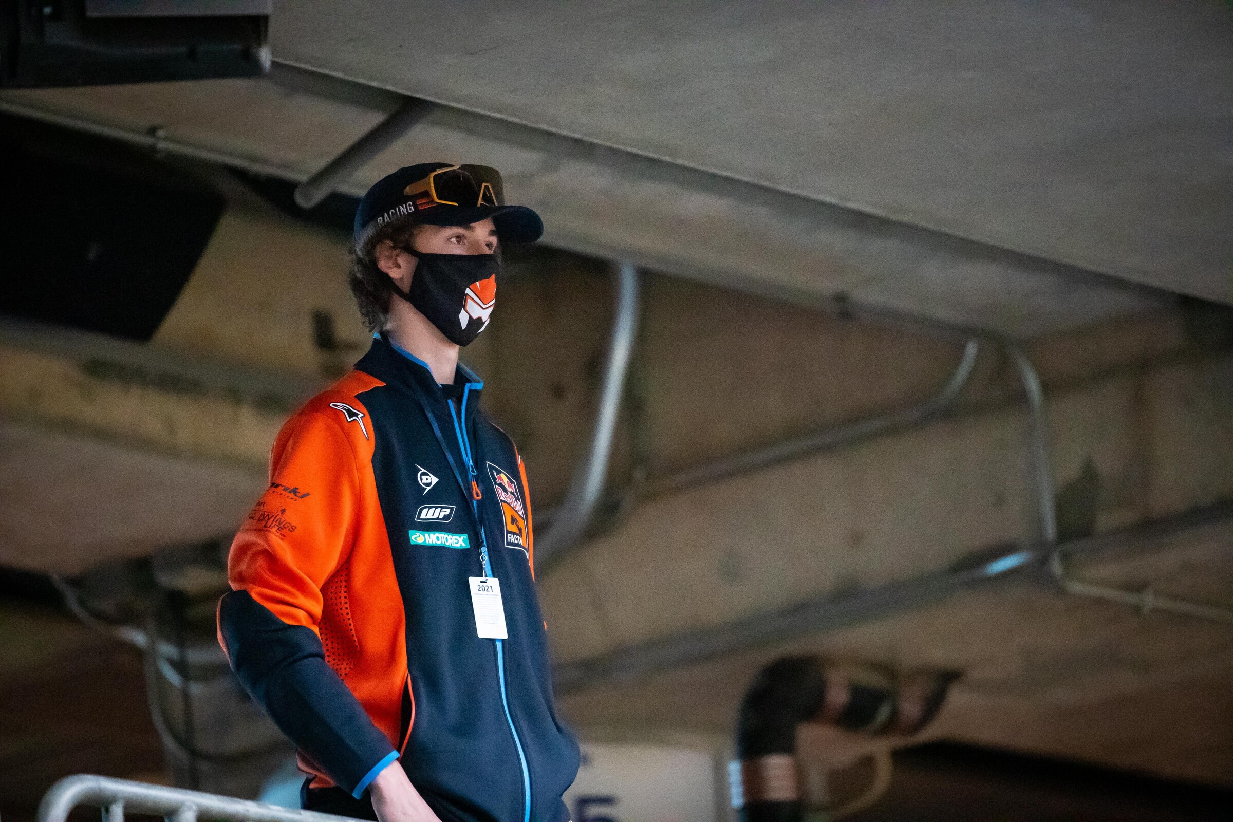 Vohland looking over the track before the second round.
