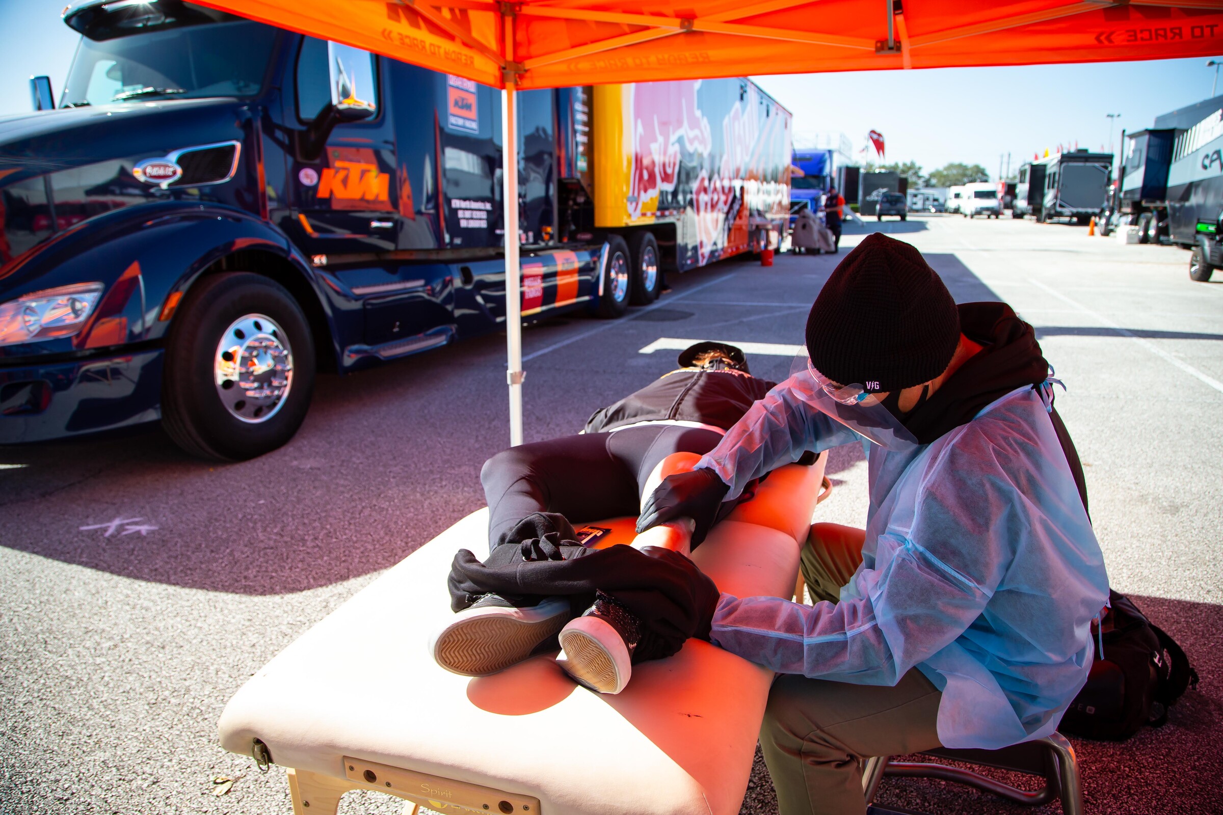 Zach Osborne has some kinks worked out.