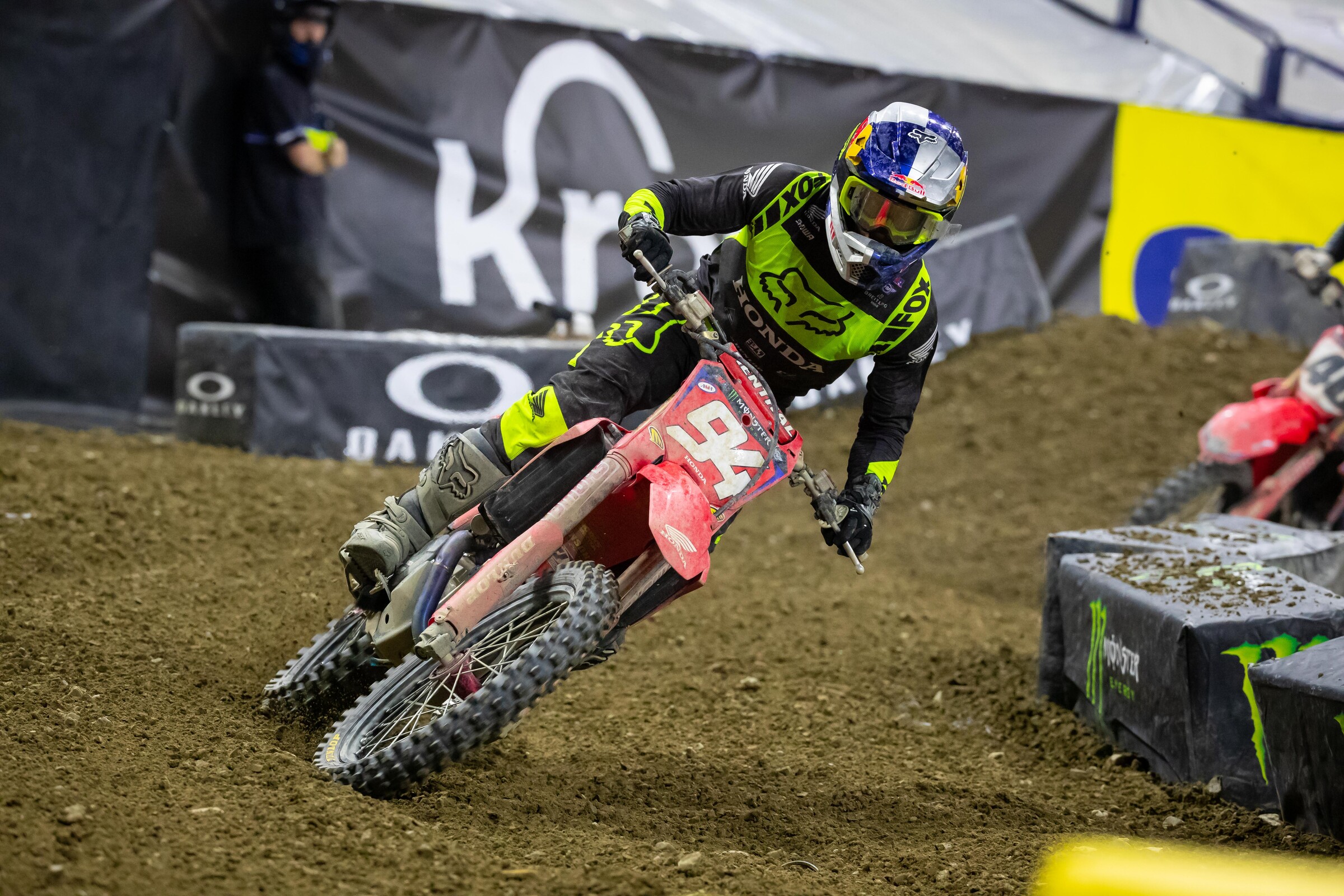 Ken Roczen becomes the fourth 450SX main event winner in the first four rounds of the 2021 season.