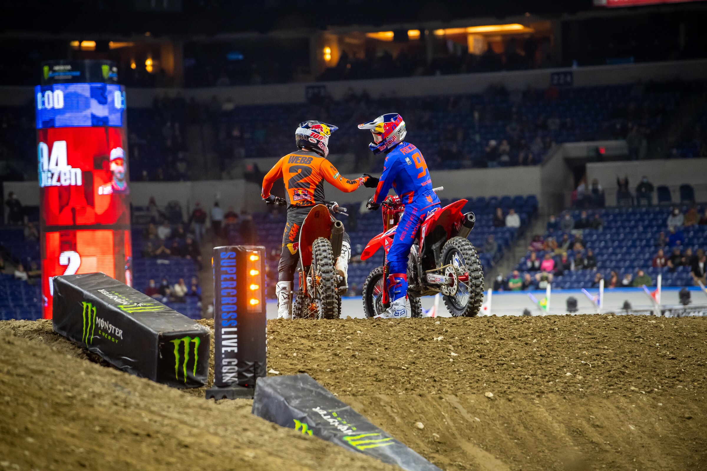 Webb tried but couldn't get Roczen on the last lap this time.
