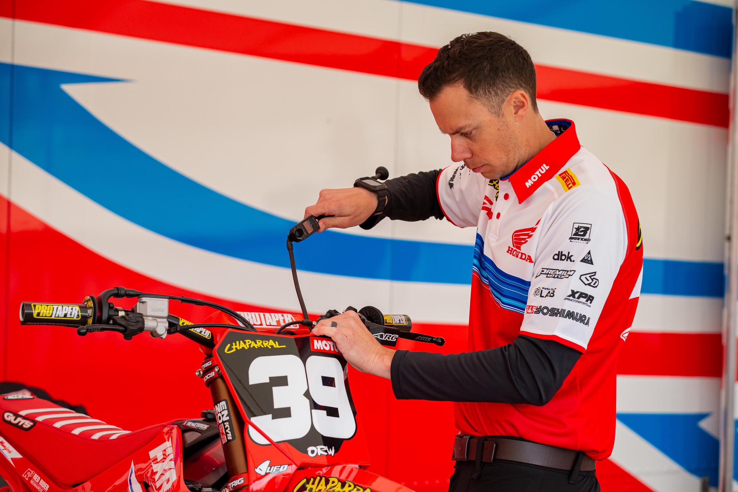 21_CHAP_HONDA_OWENSCE8U3890