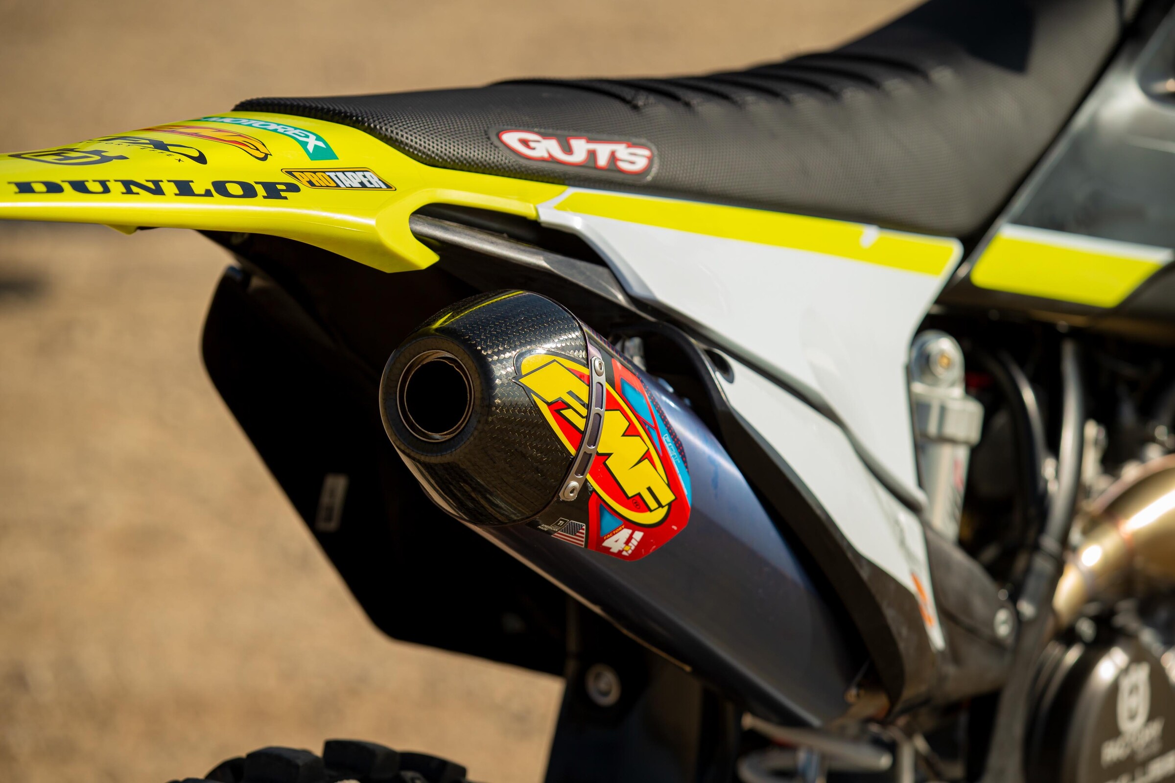 21_FE_HUSKY_OWENSCE8U5724