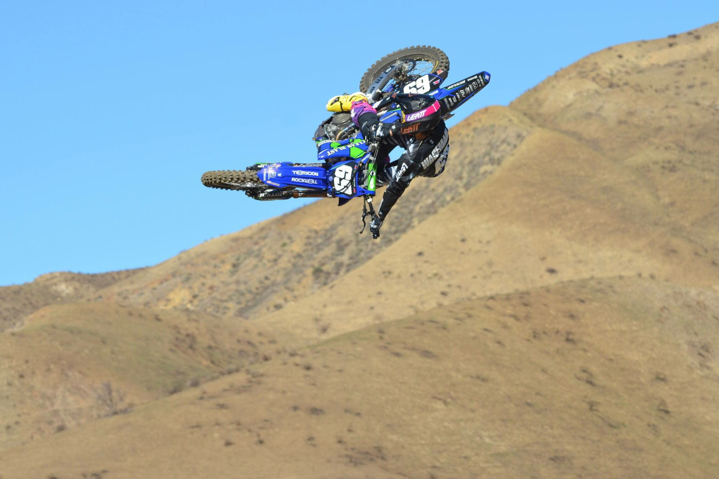 Watch: 2021 Team Solitaire/Nuclear Blast Yamaha Intro Video