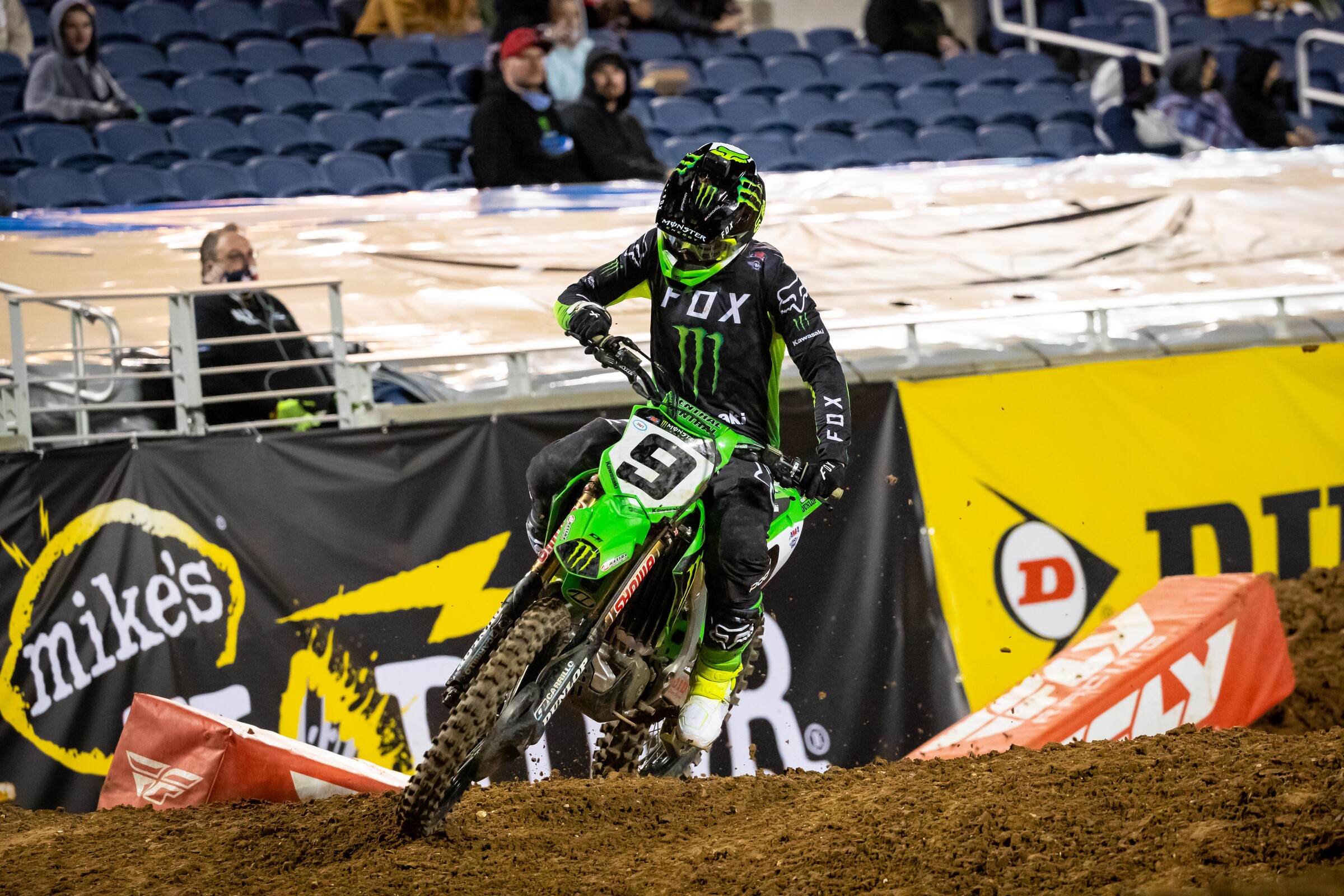 Adam Cianciarulo had a great start in the 450SX main event and led the first 10 laps of the race. He was passed by Webb and then, while running in second, he crashed hard, endoing in the whoops. The crash ended his night.