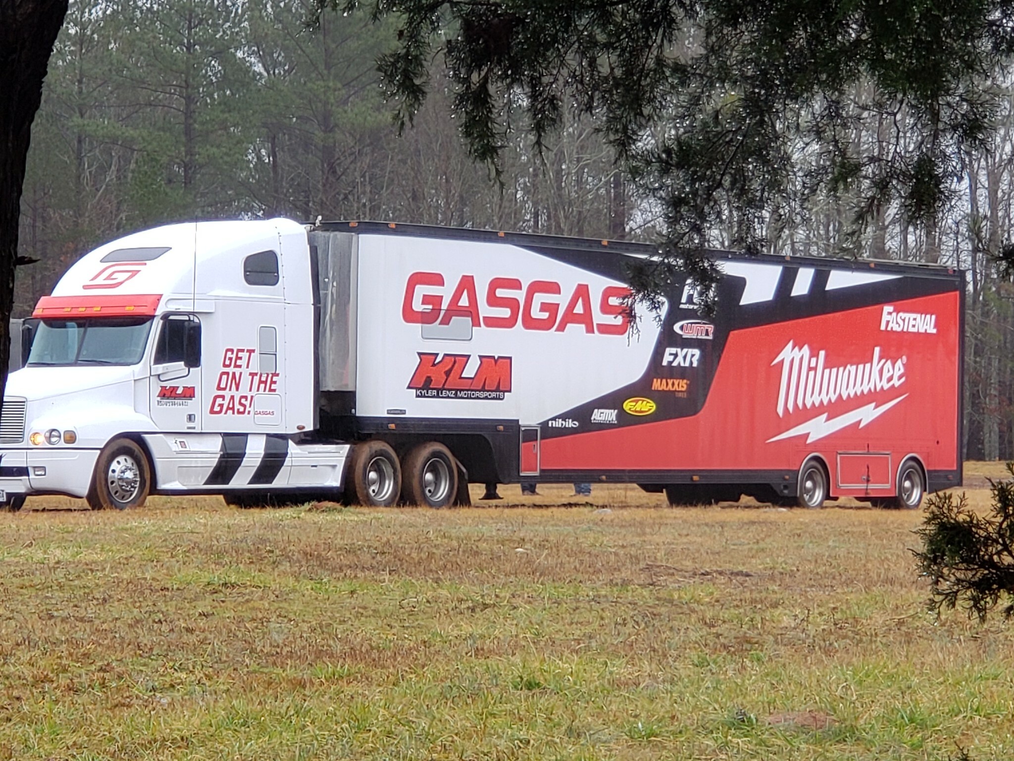 The KLM GasGas truck.