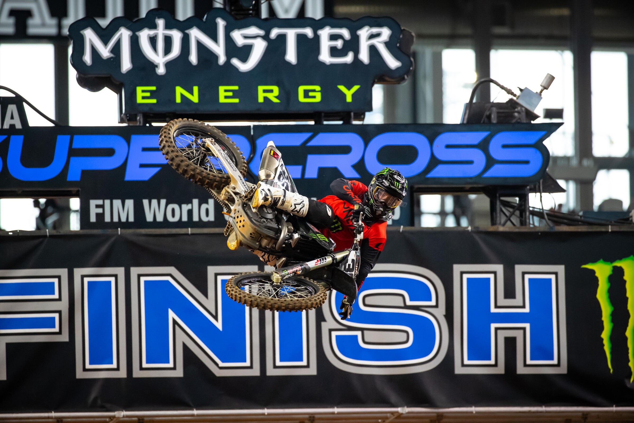 Davalos on the hunt for style points in Arlington.