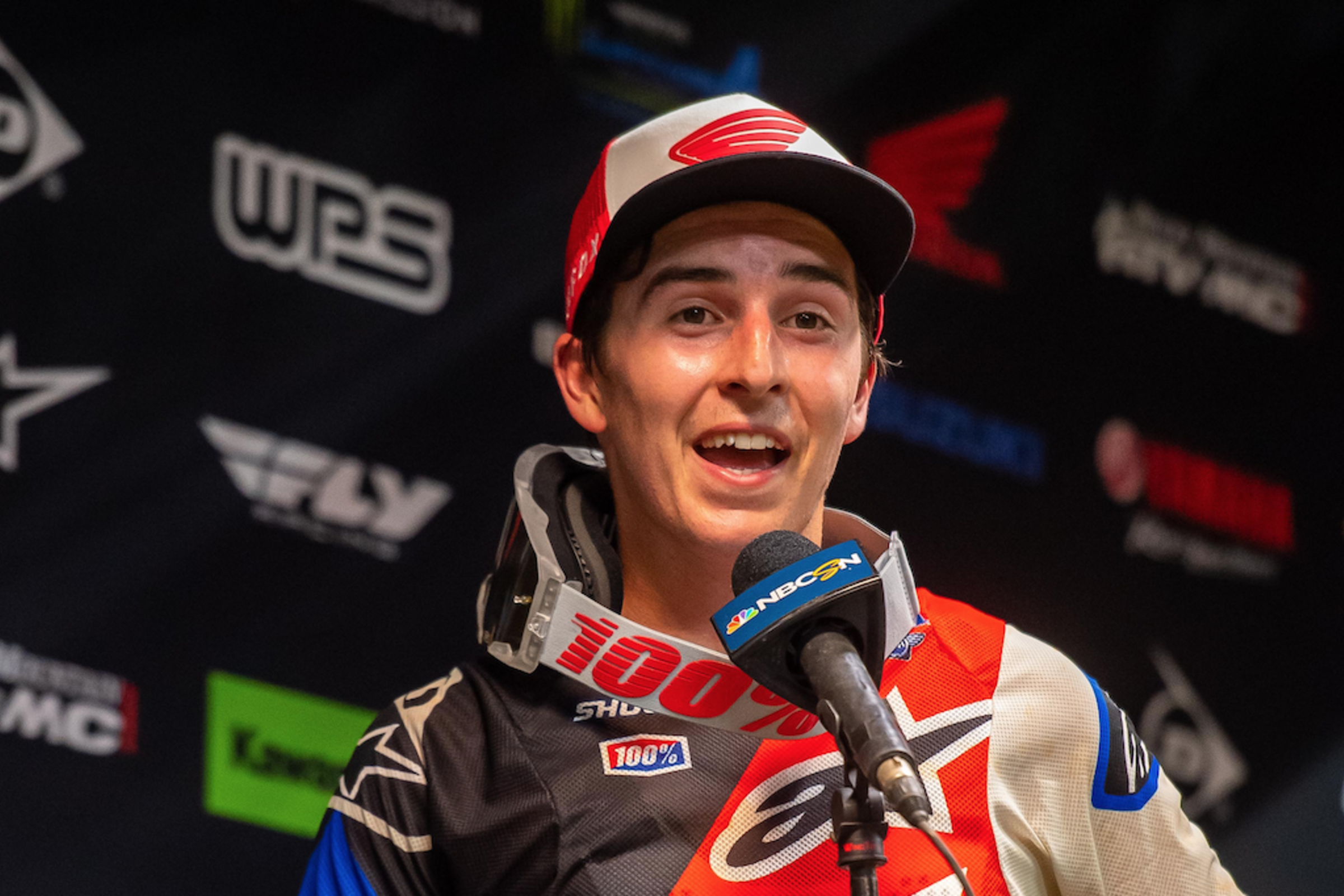 250 Words: Hunter Lawrence