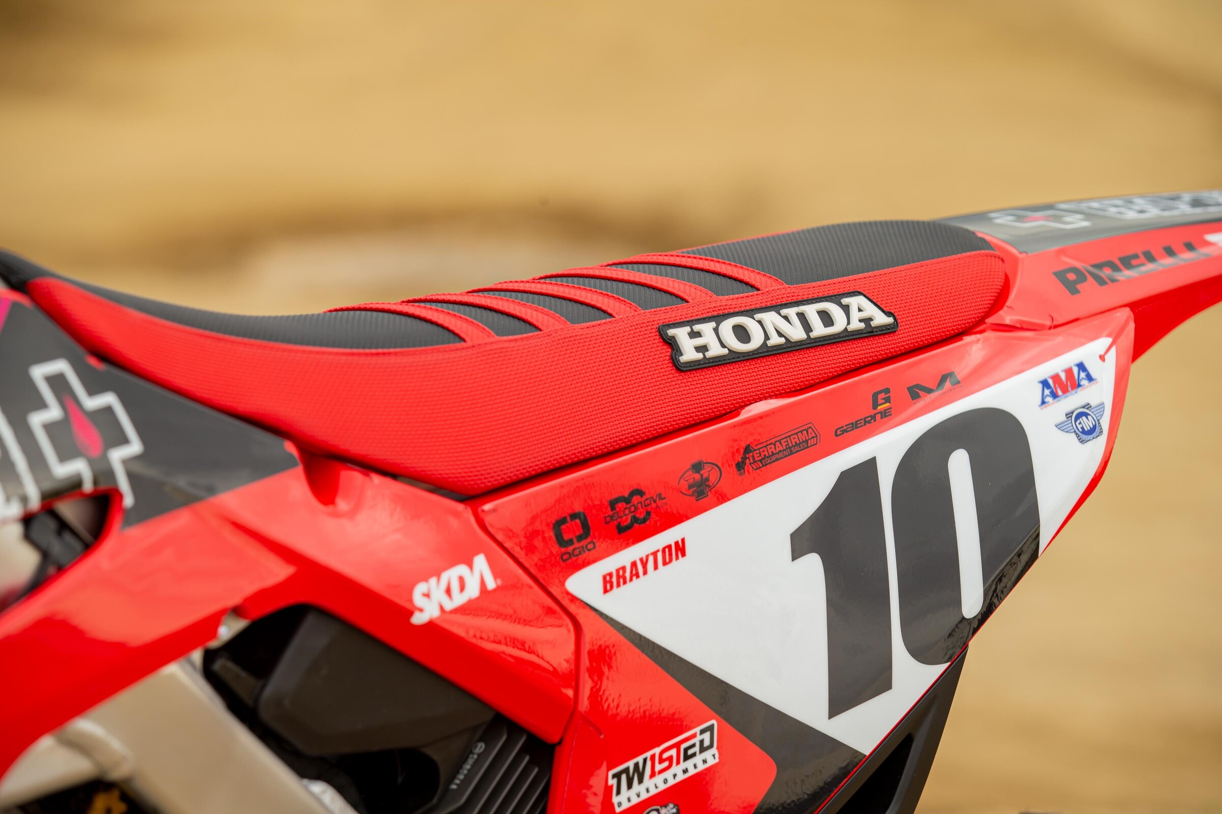 JB_REPLICA_KEEFERCE8U6807