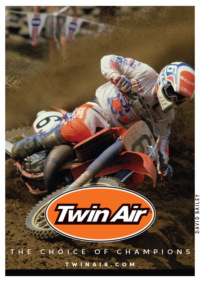 Advertisement: 121-TwinAir