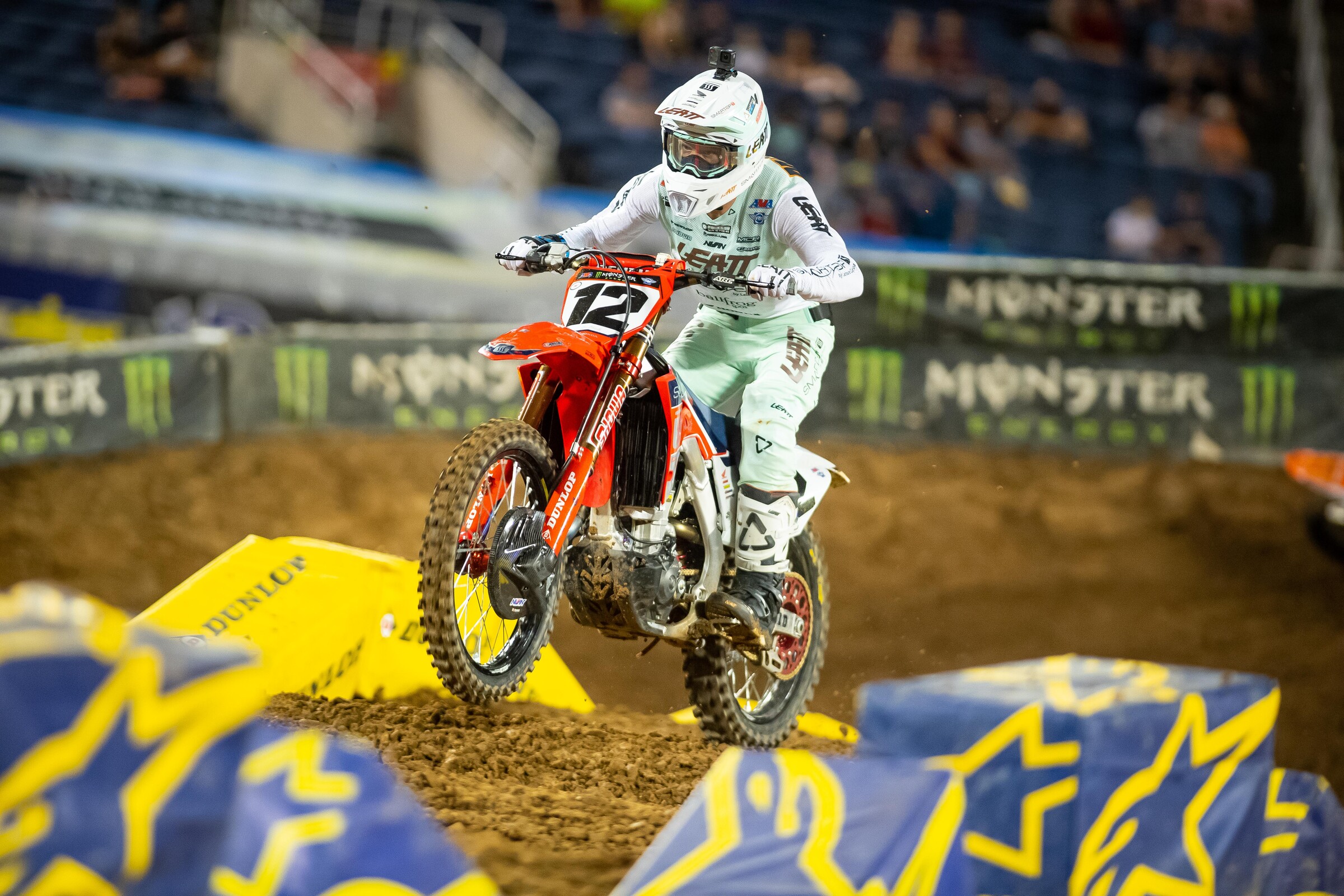 Shane McElrath in his heat race at the Orlando 1 Supercross.