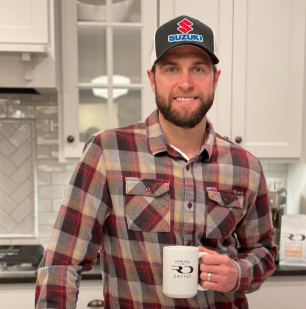 RD Coffee keeps Dunge awake and alert during those late nights at the shop.