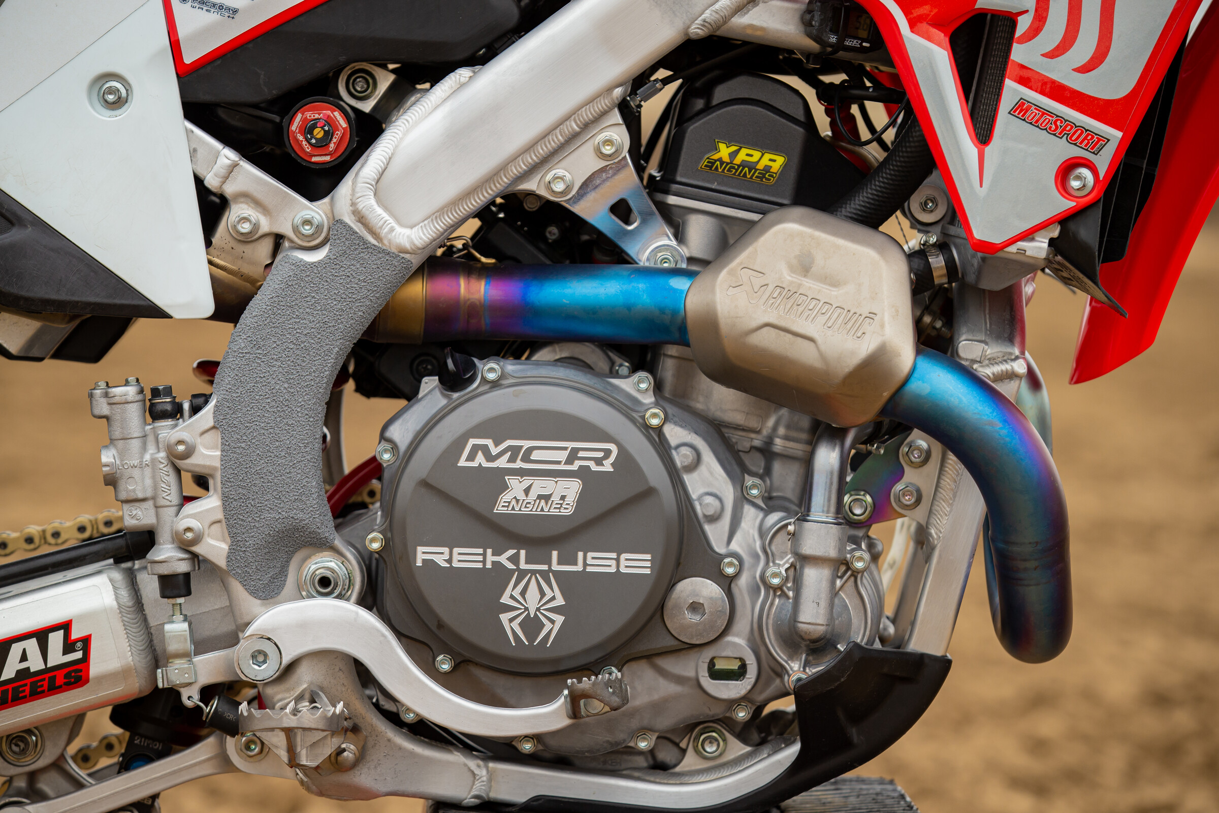 VF_CRF450_OWENSCE8U1639