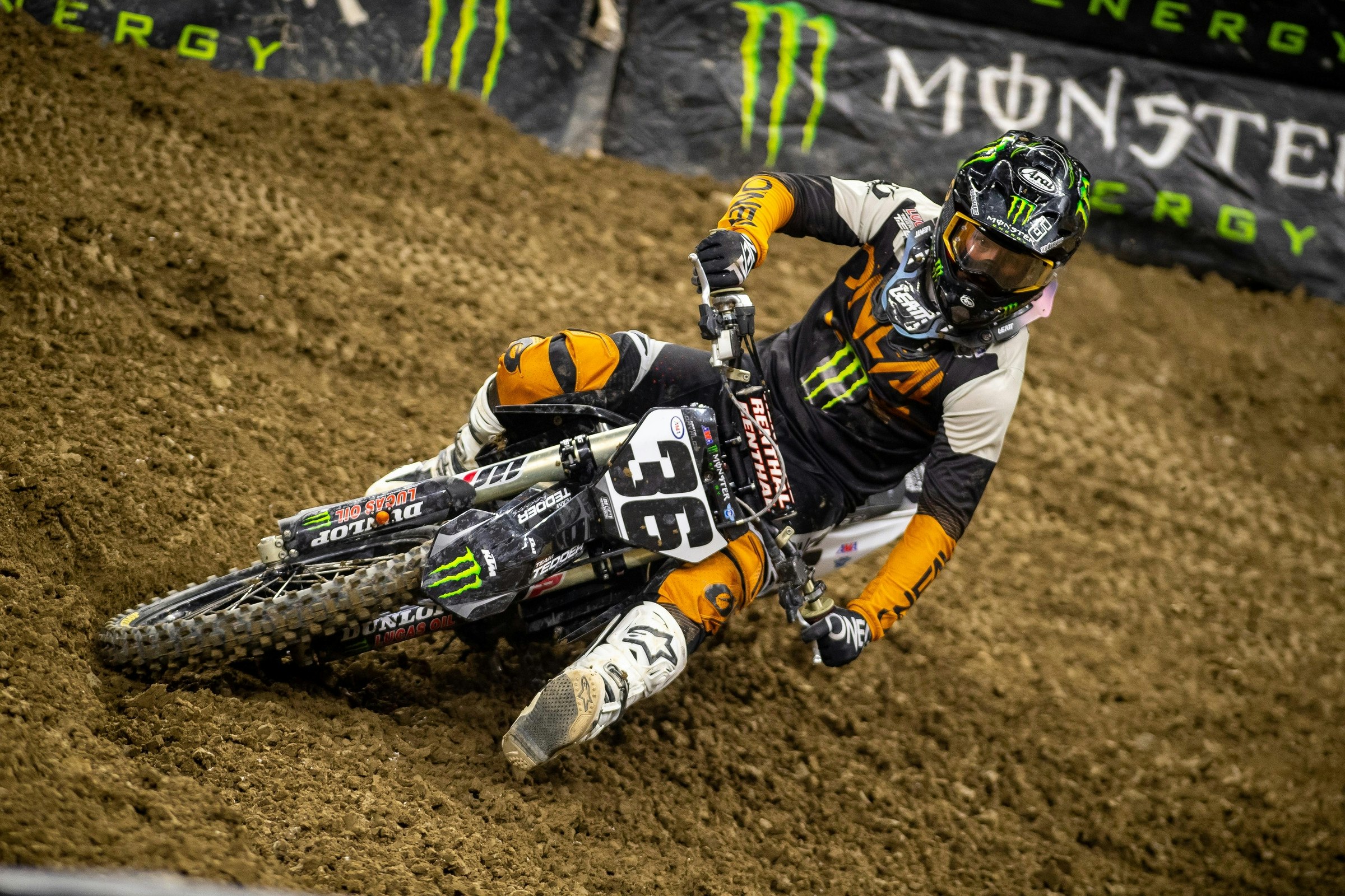 Martin Davalos Announces Retirement