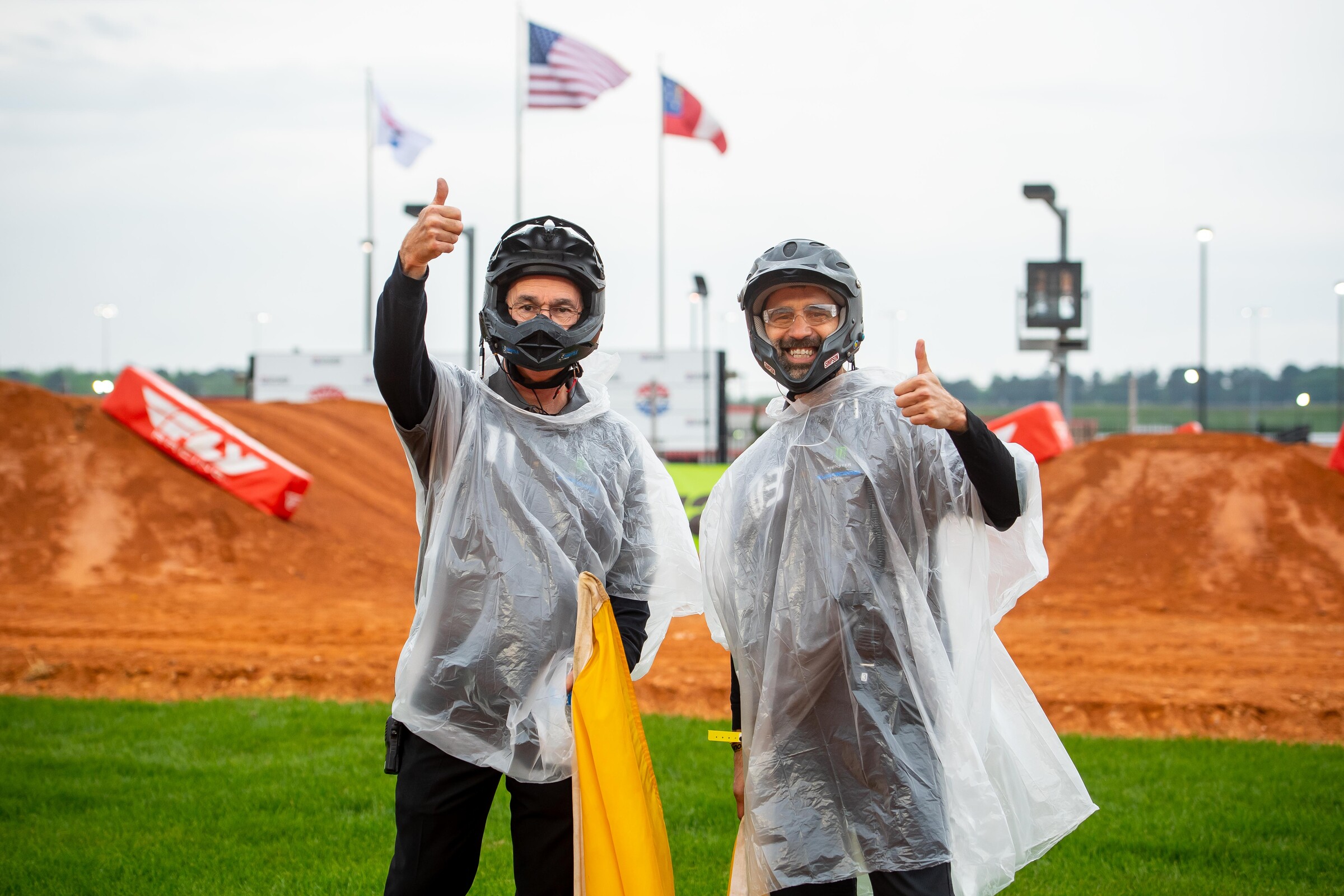 Well-prepared flaggers before ATL 1.