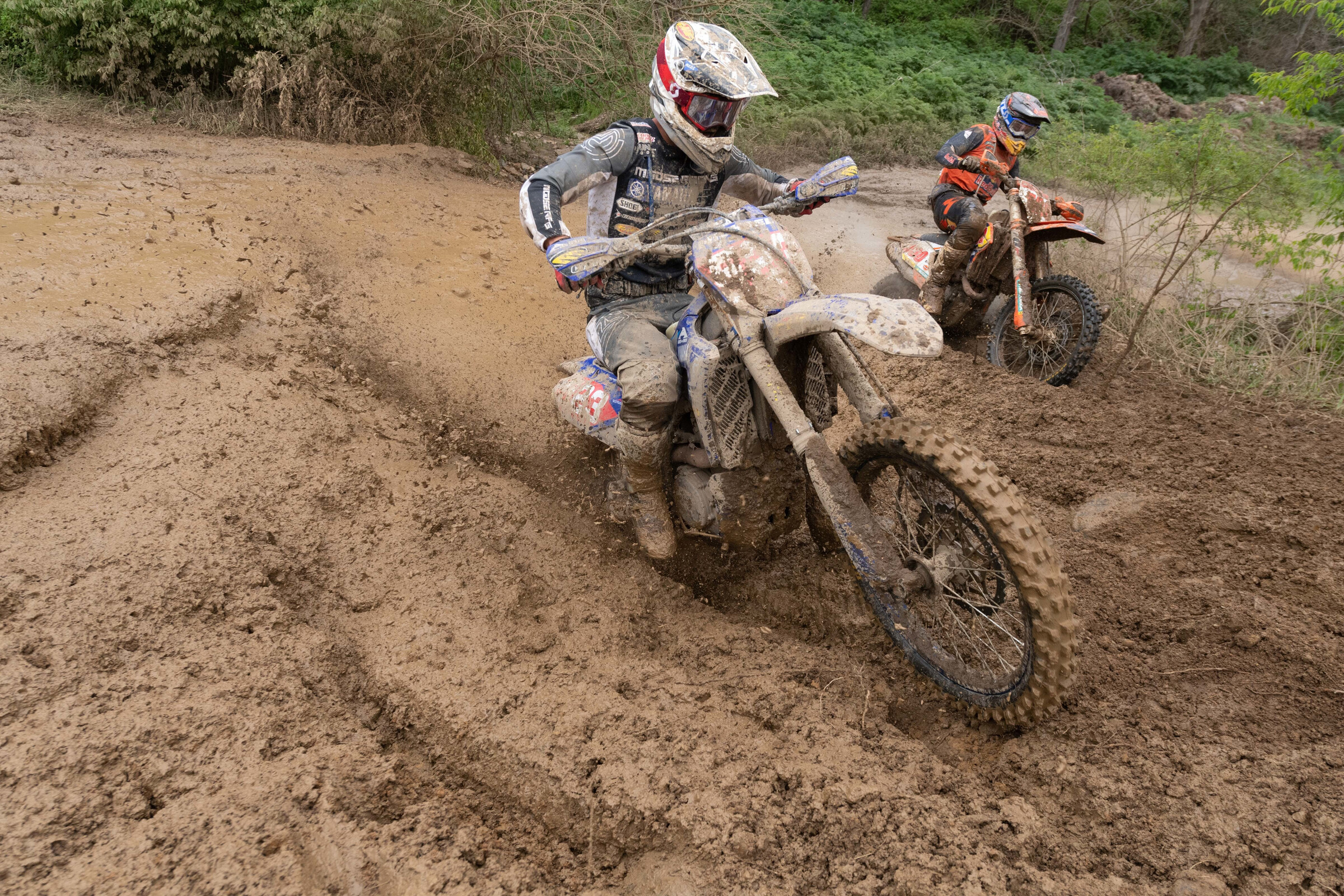 Ben Kelley (FMF/KTM Factory Racing, right) and Layne Michael (AmPro Yamaha, left) rounded out the top three overall at the Hoosier.