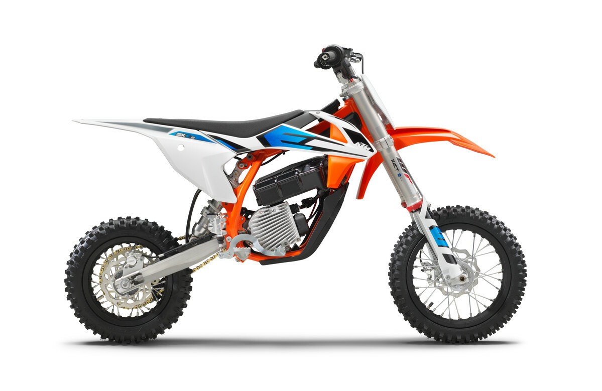 2022 KTM SX-E 5