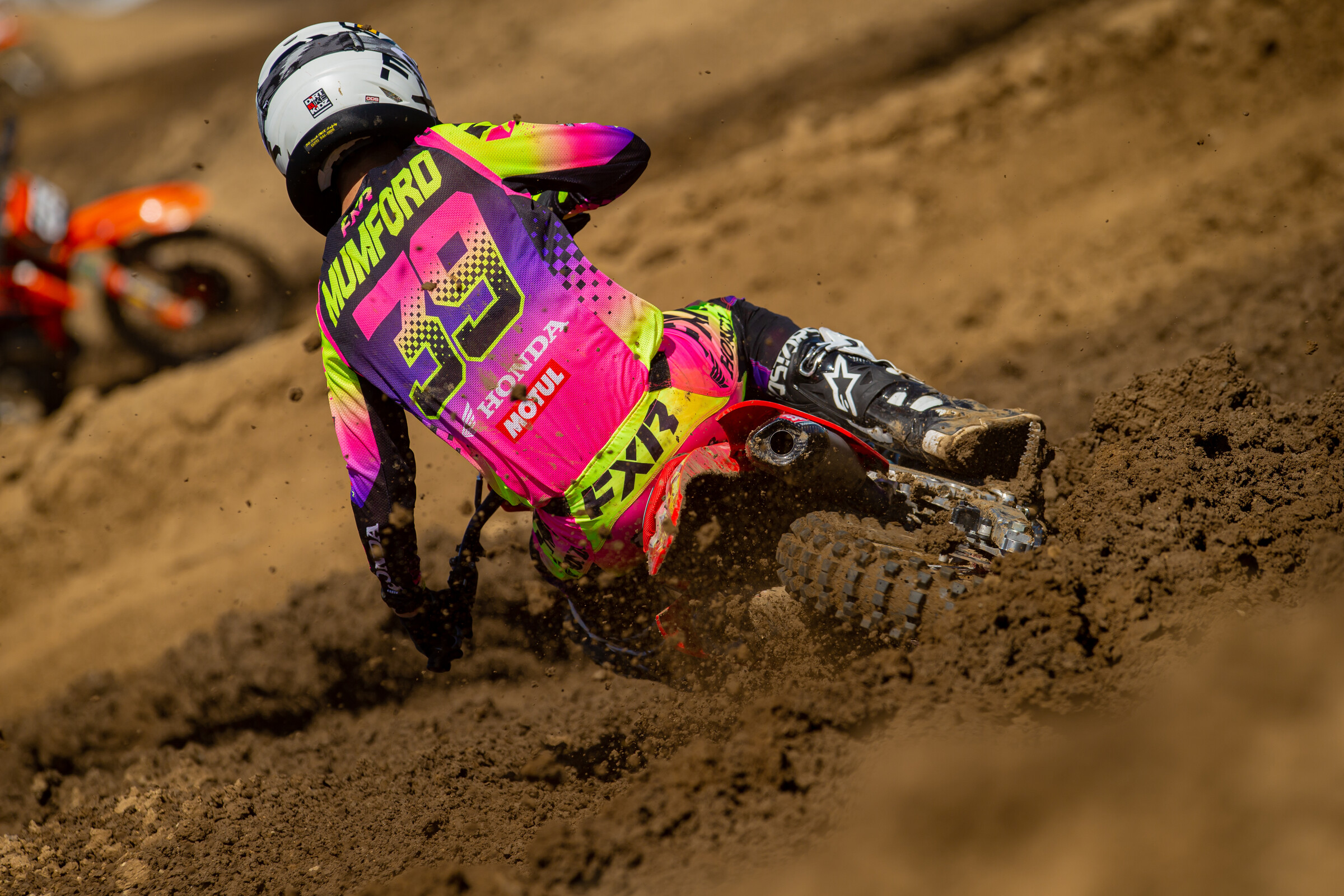 STATE_FAIR_PRO_CE8U3803