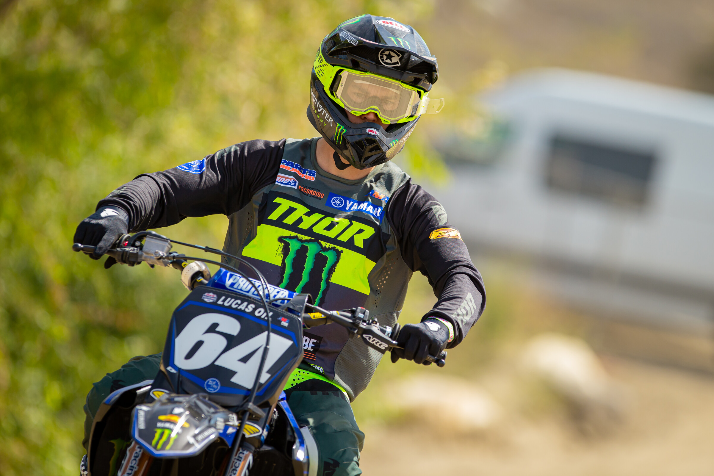 FOX_RACEWAY_PRESS_CE8U5448